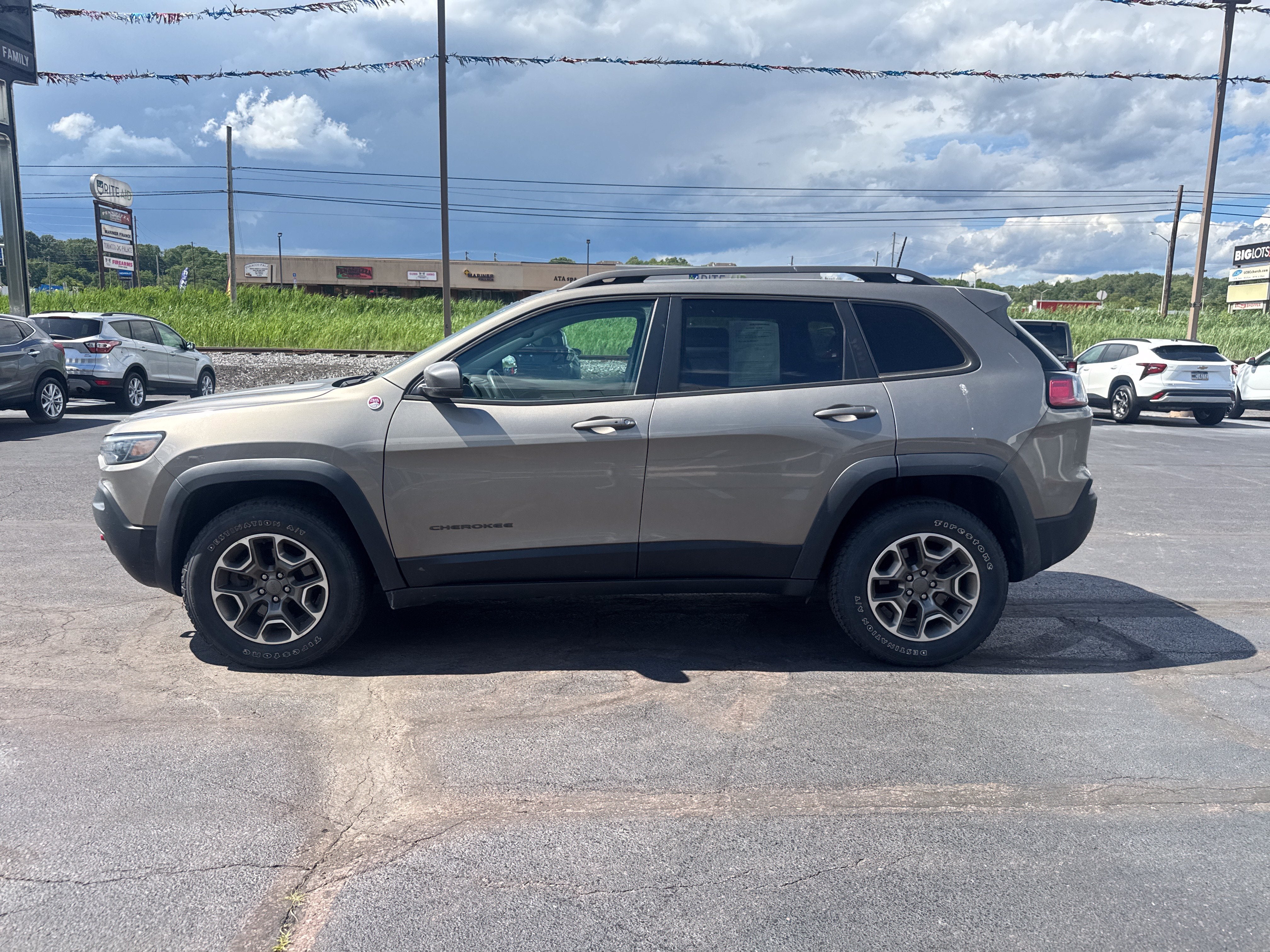 2020 Jeep Cherokee Trailhawk