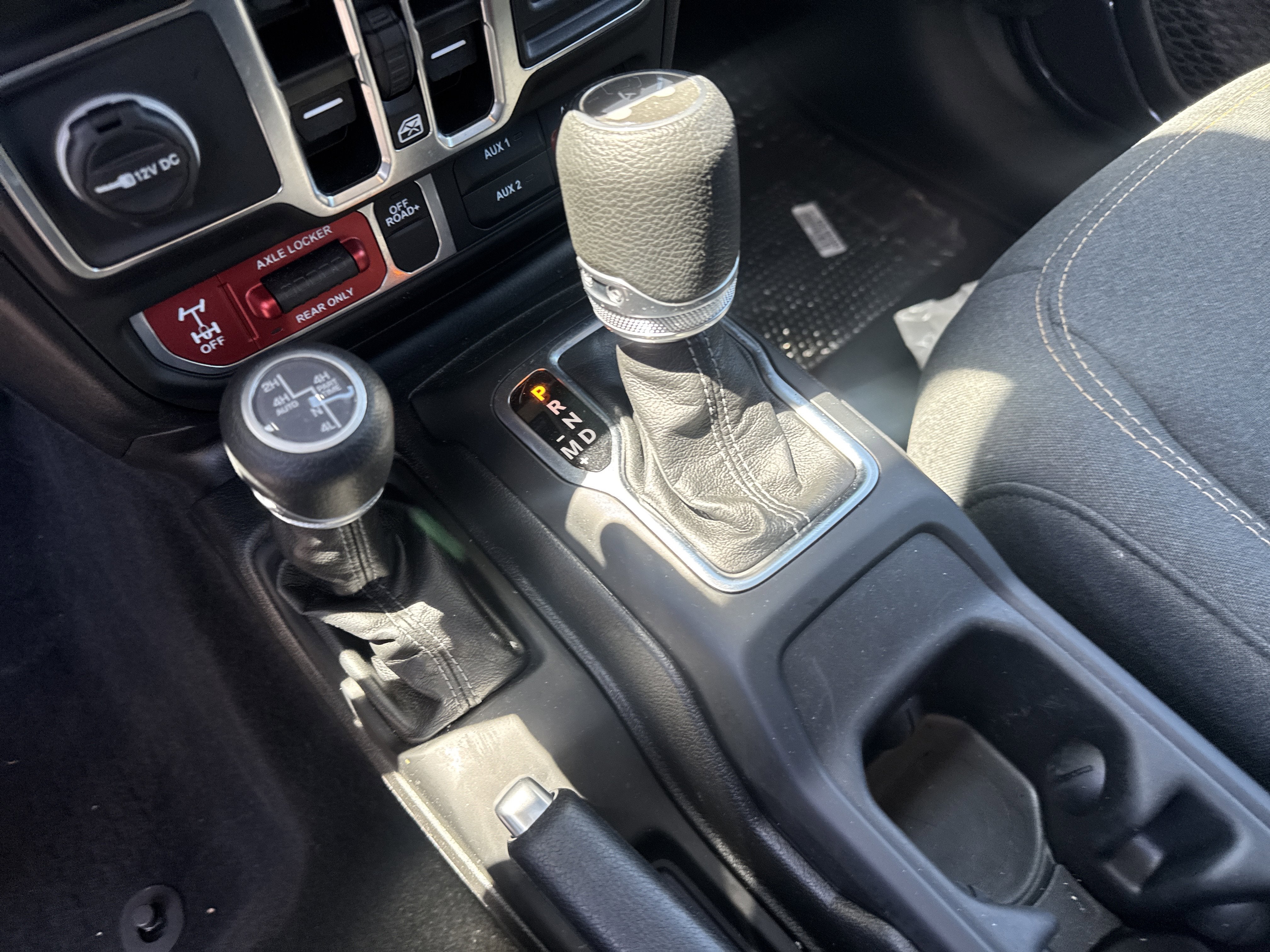 2025 Jeep Wrangler 4xe Willys