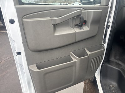 2022 Chevrolet Express Cargo 2500 WT