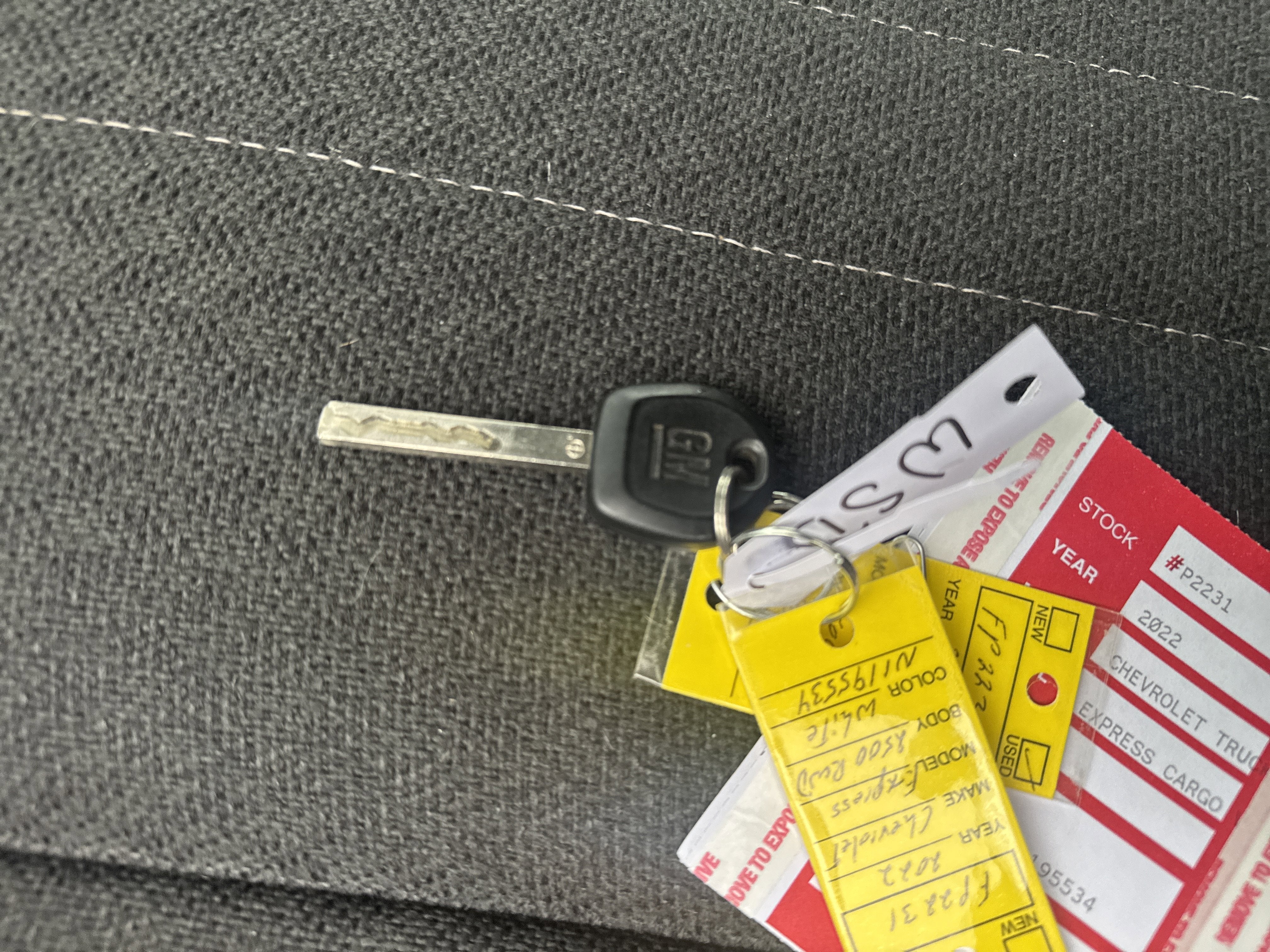 2022 Chevrolet Express Cargo 2500 WT