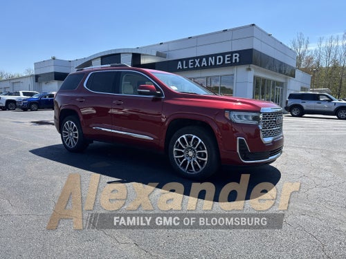 2023 GMC Acadia Denali