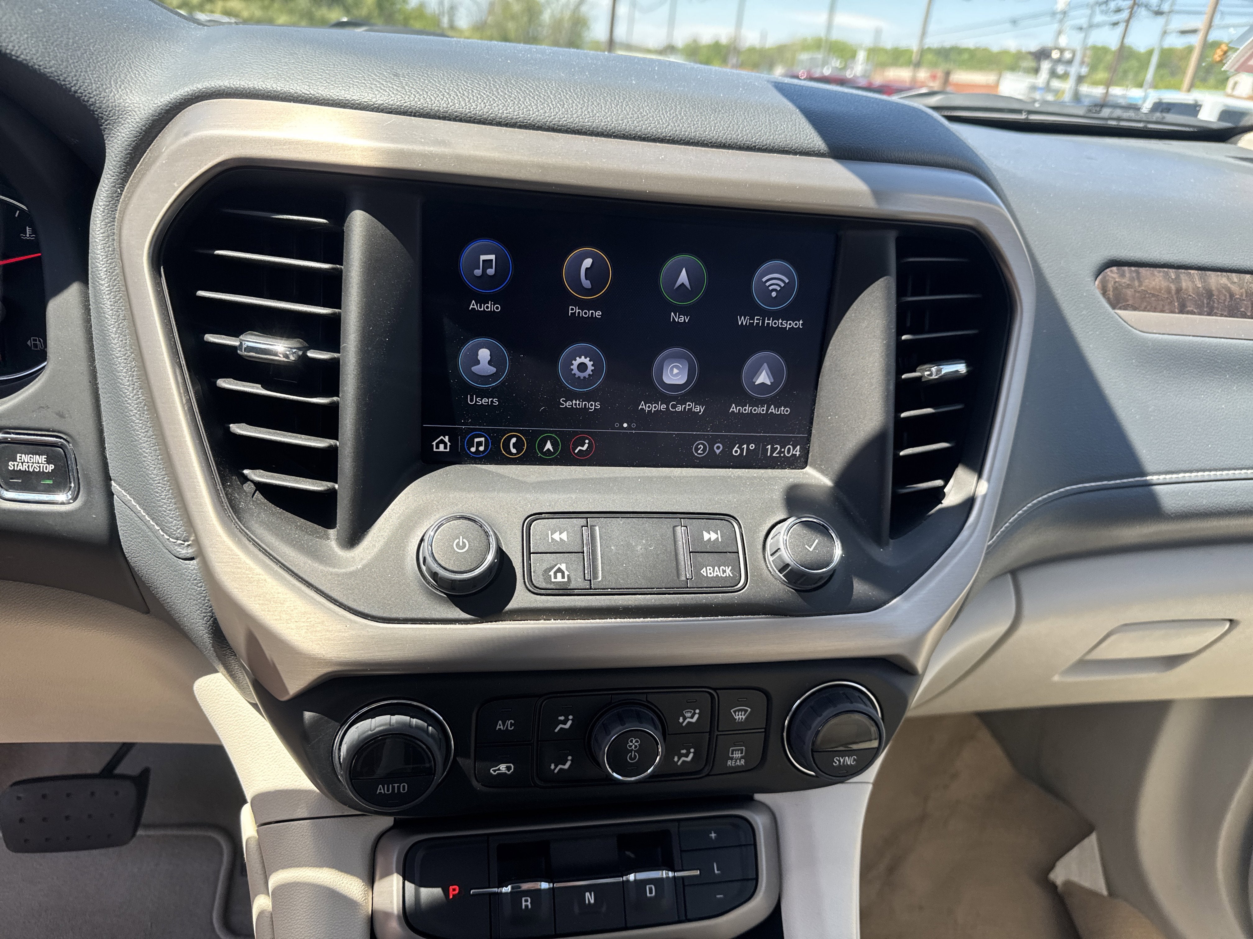 2023 GMC Acadia Denali