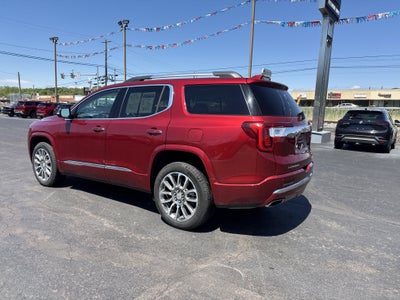 2023 GMC Acadia Denali