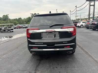 2023 GMC Acadia Denali