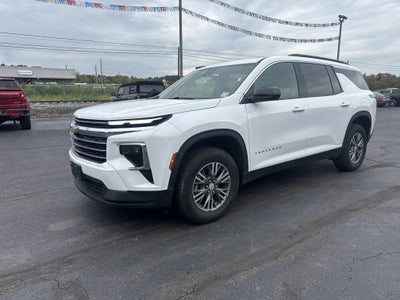 2025 Chevrolet Traverse LT