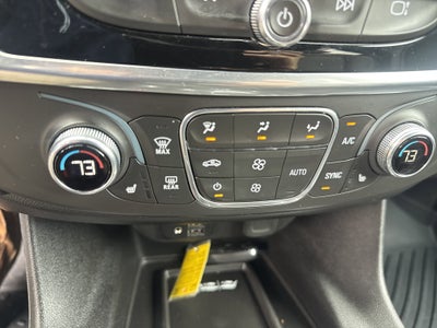 2022 Chevrolet Traverse LT Leather