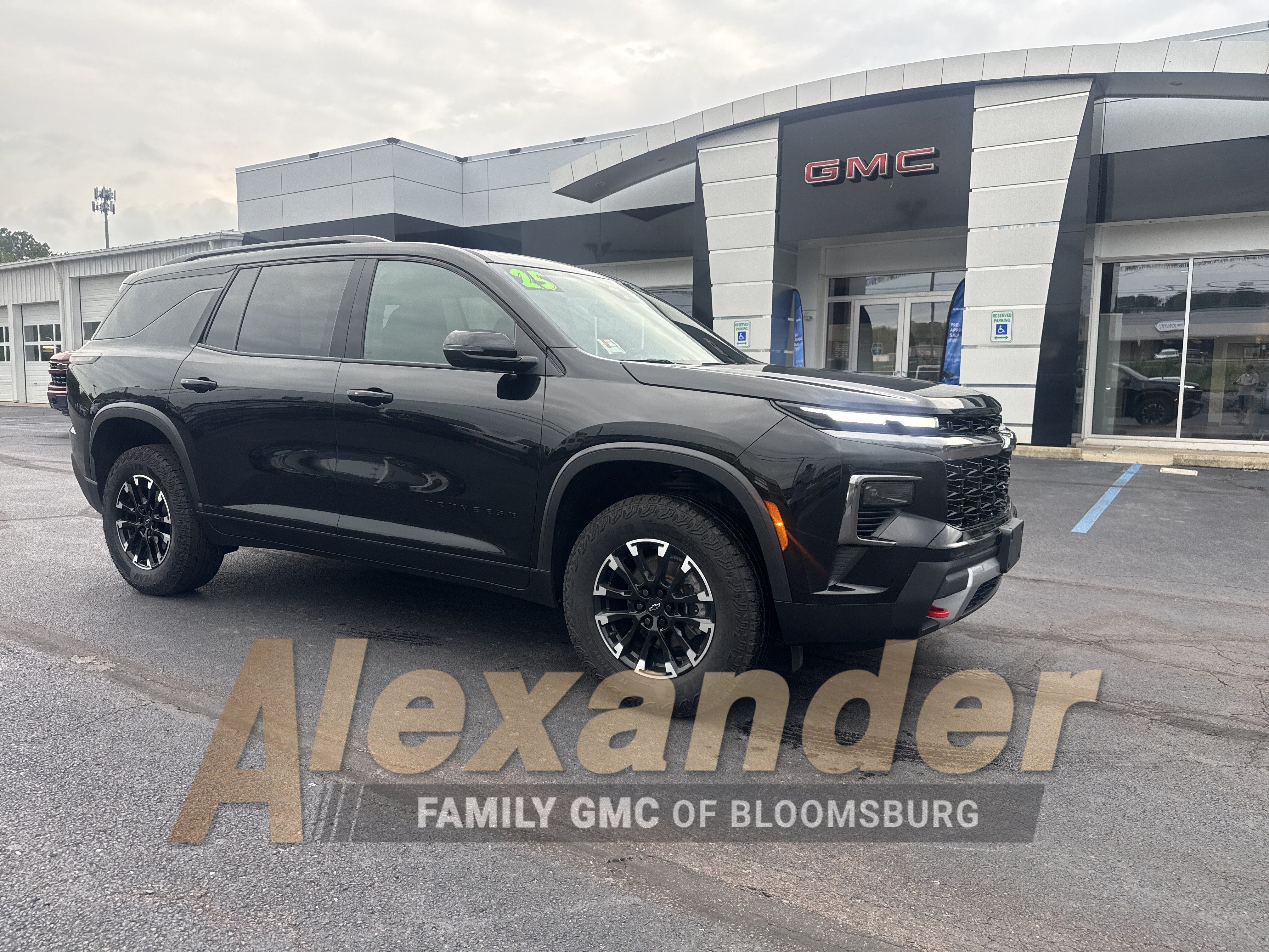 2025 Chevrolet Traverse Z71