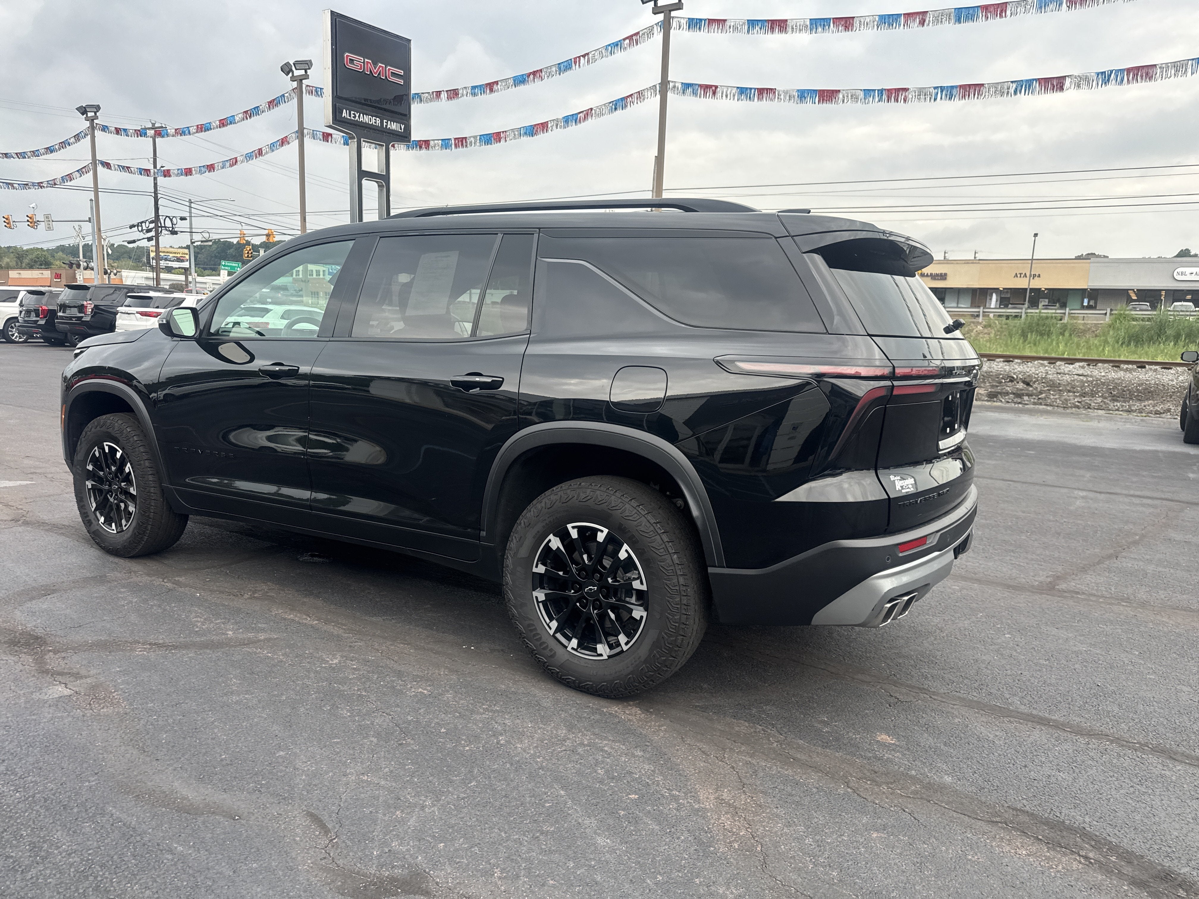 2025 Chevrolet Traverse Z71