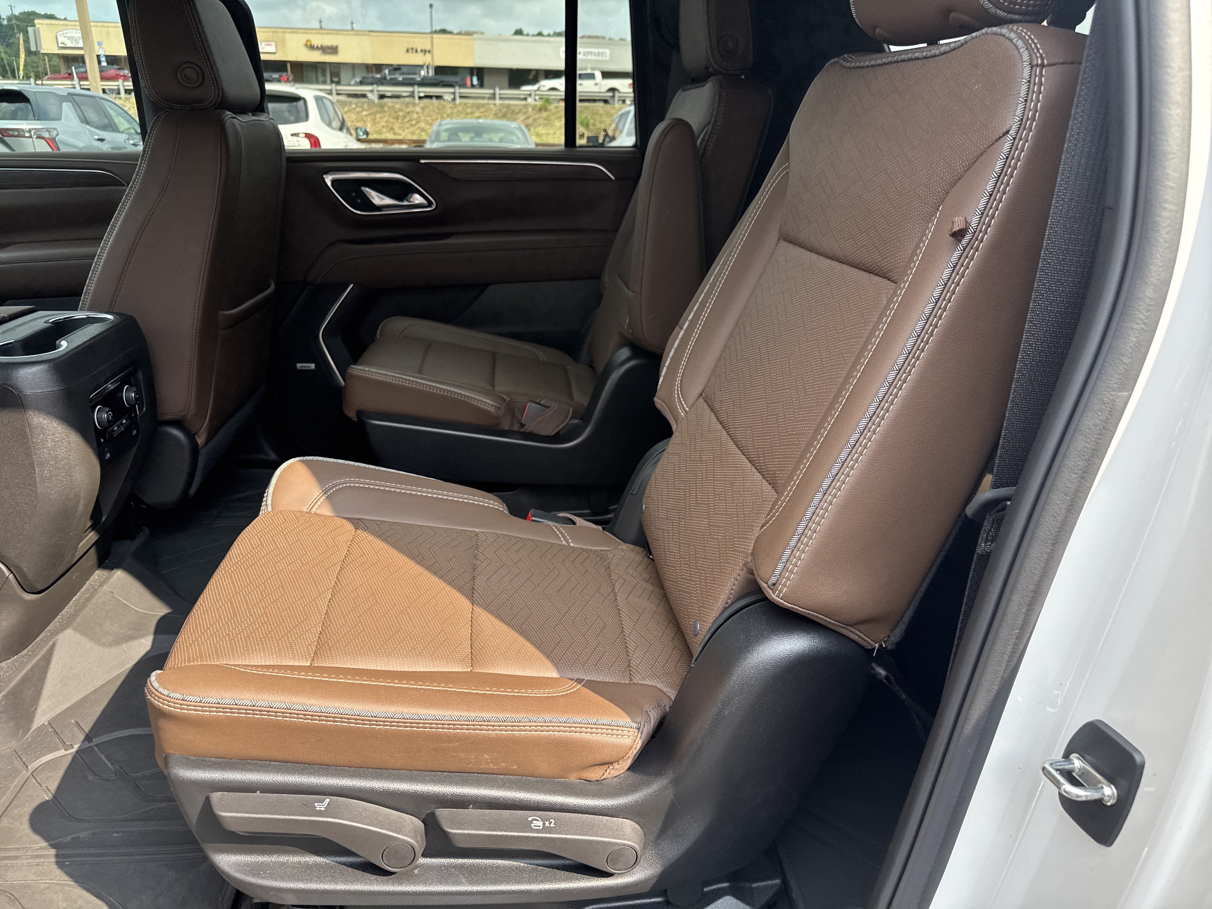 2024 Chevrolet Suburban High Country
