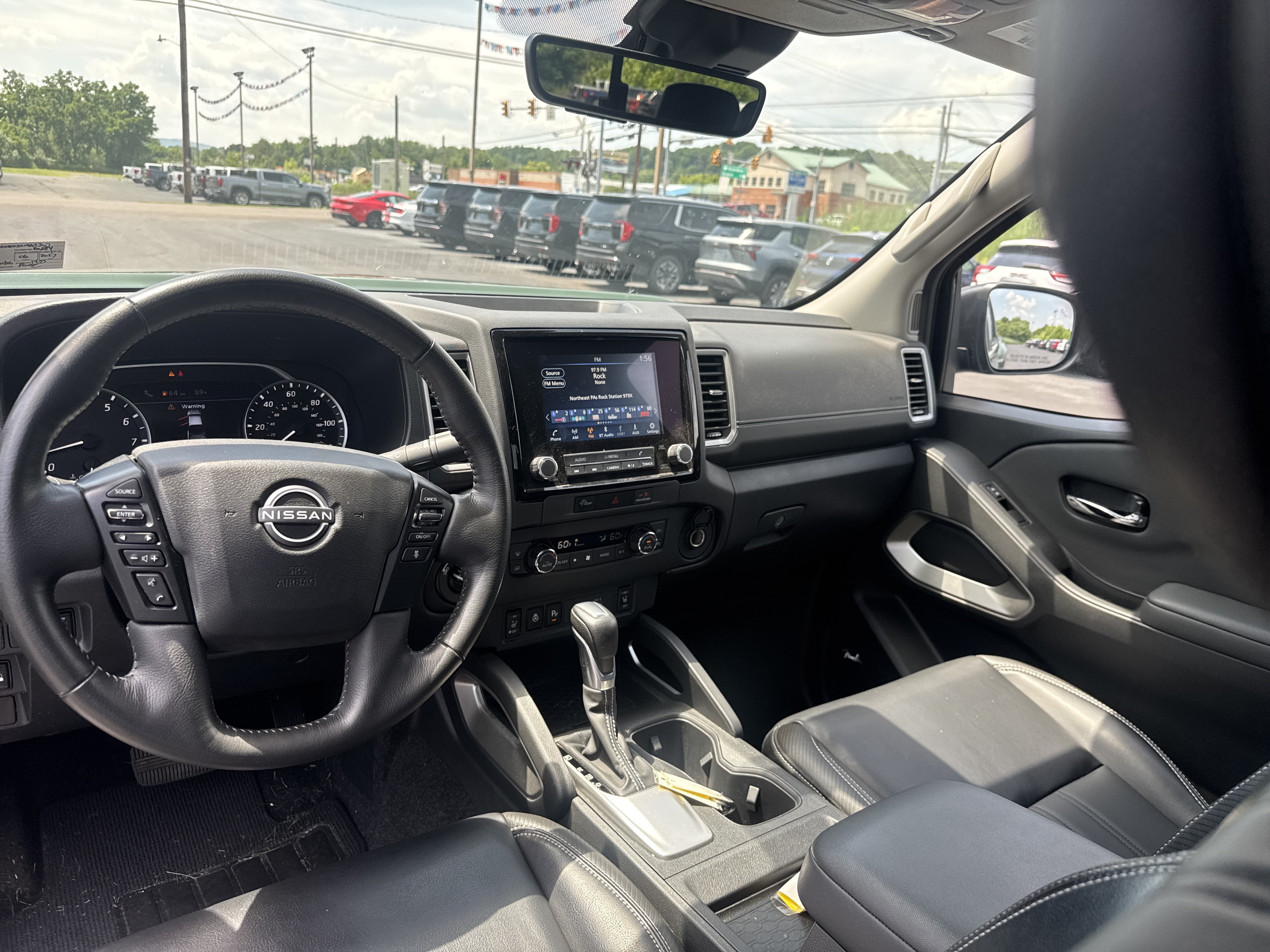 2024 Nissan Frontier SL