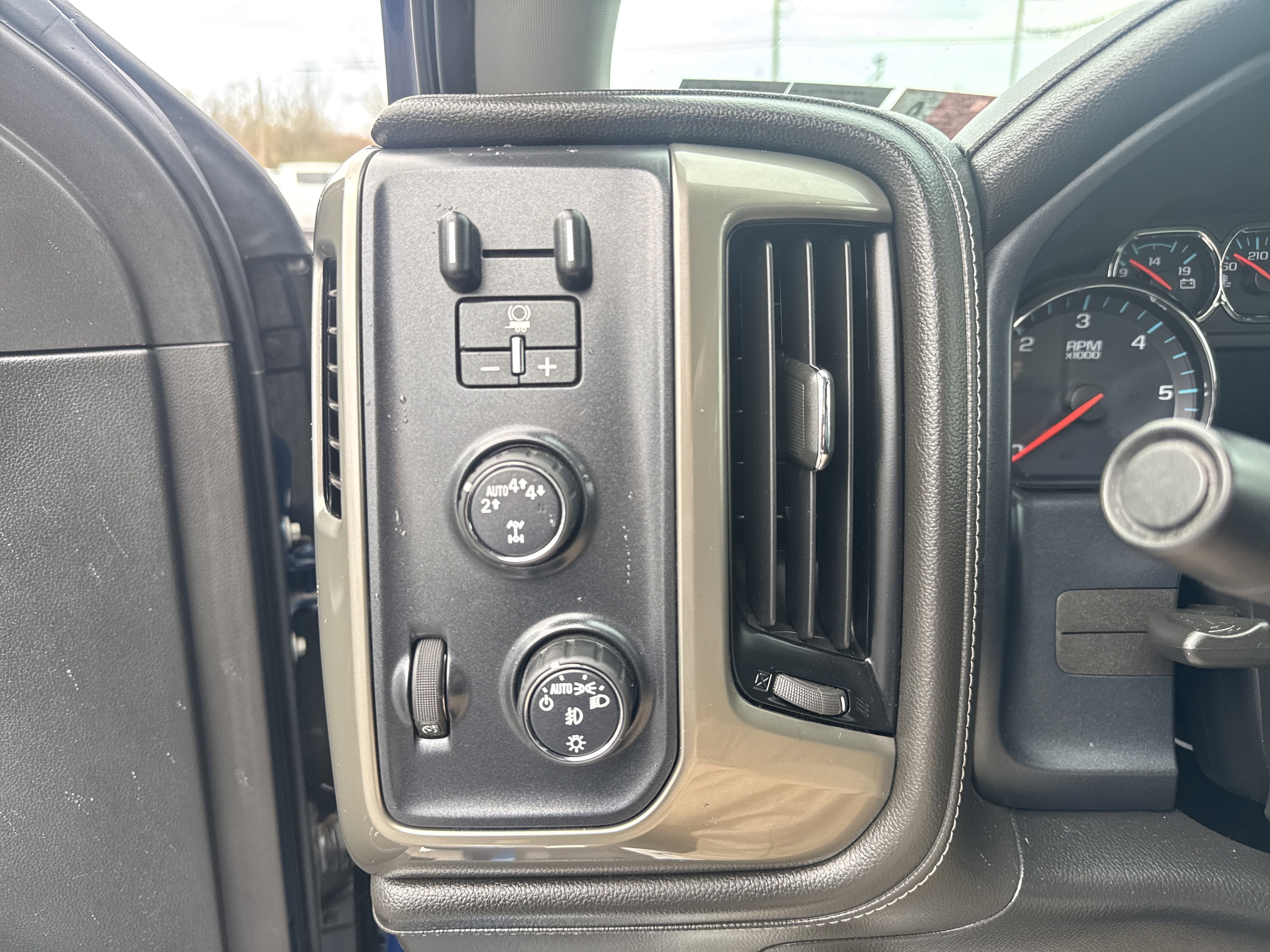 2018 Chevrolet Silverado 1500 High Country