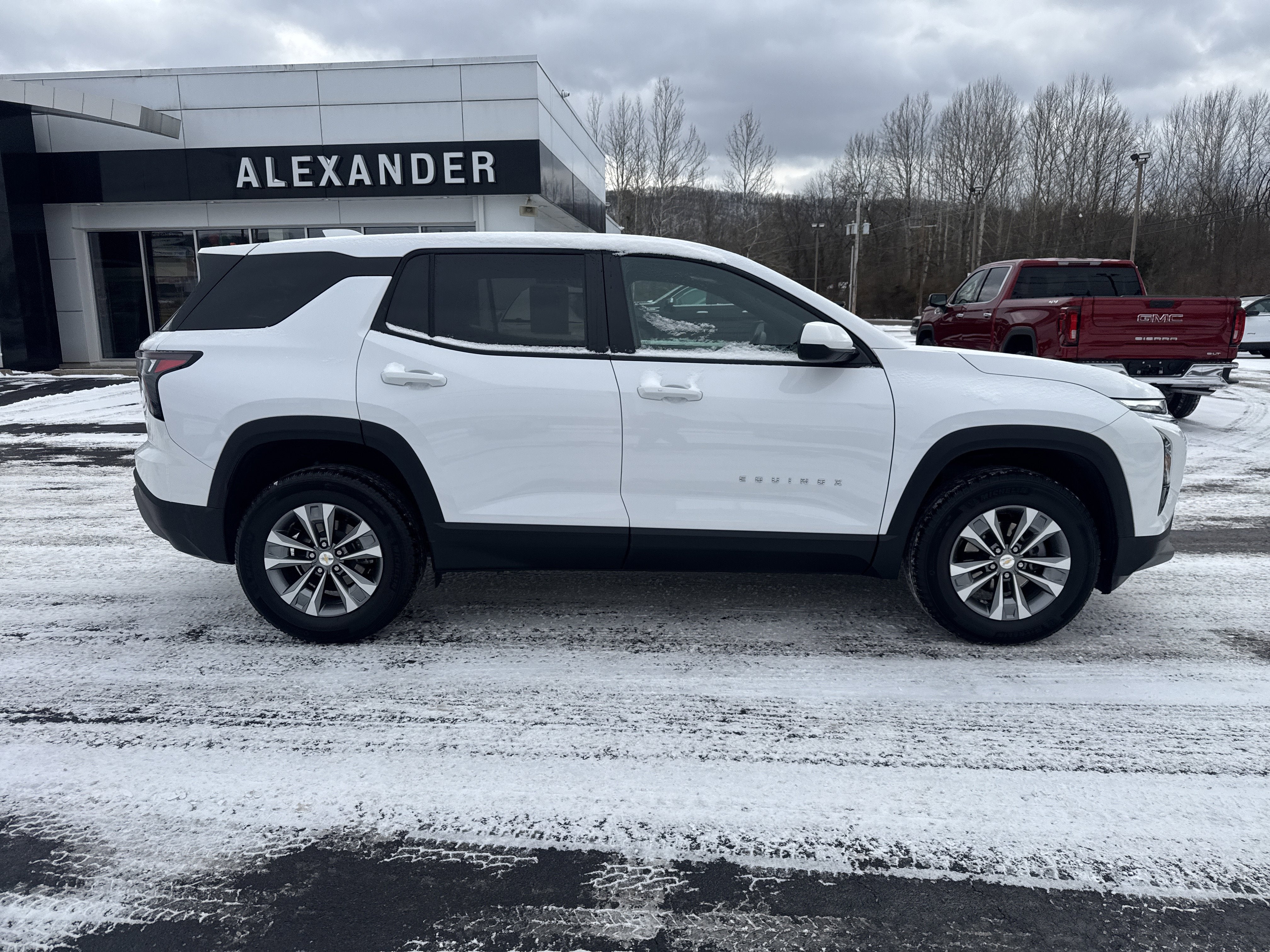 2025 Chevrolet Equinox LT