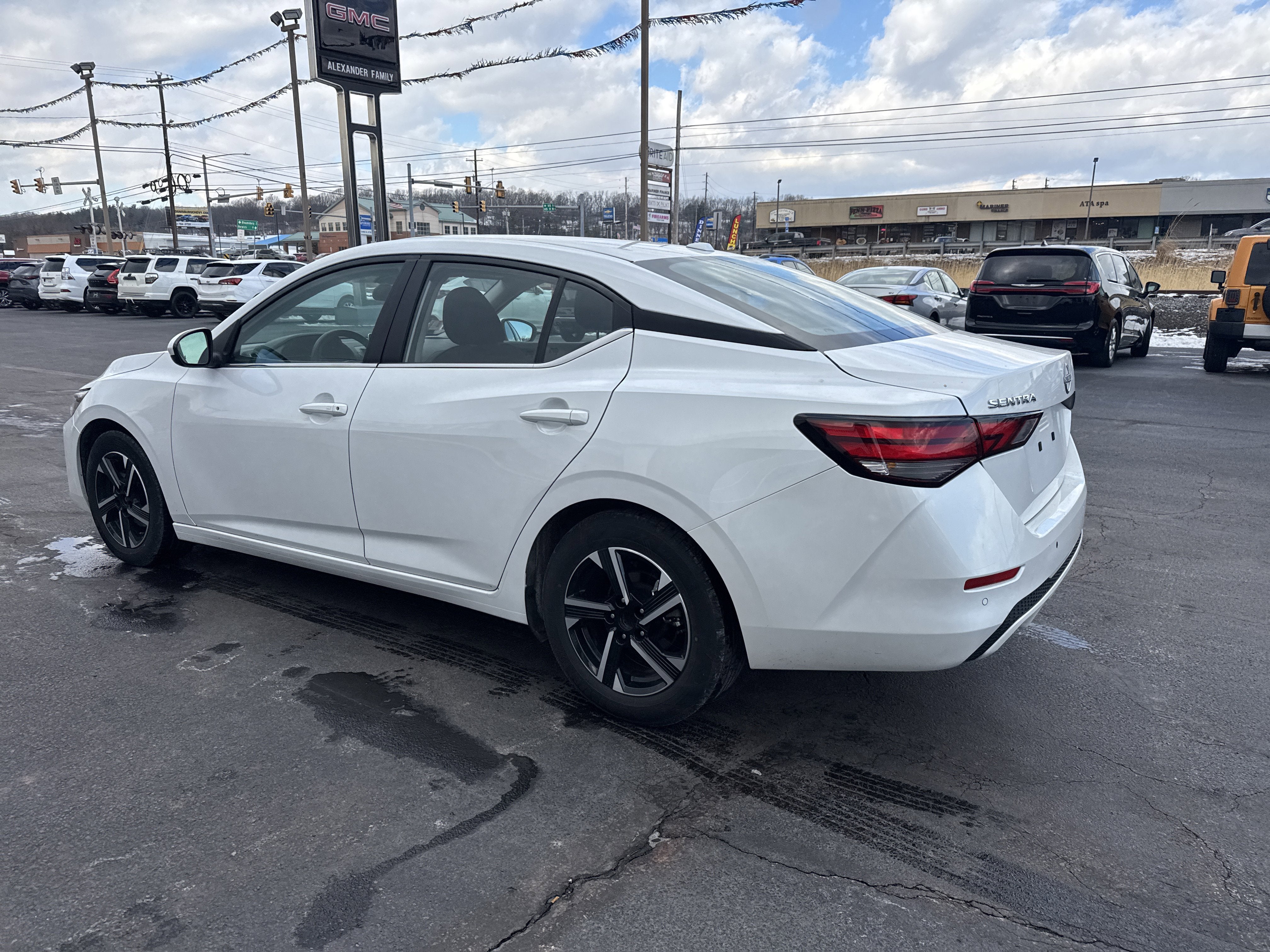 2024 Nissan Sentra SV