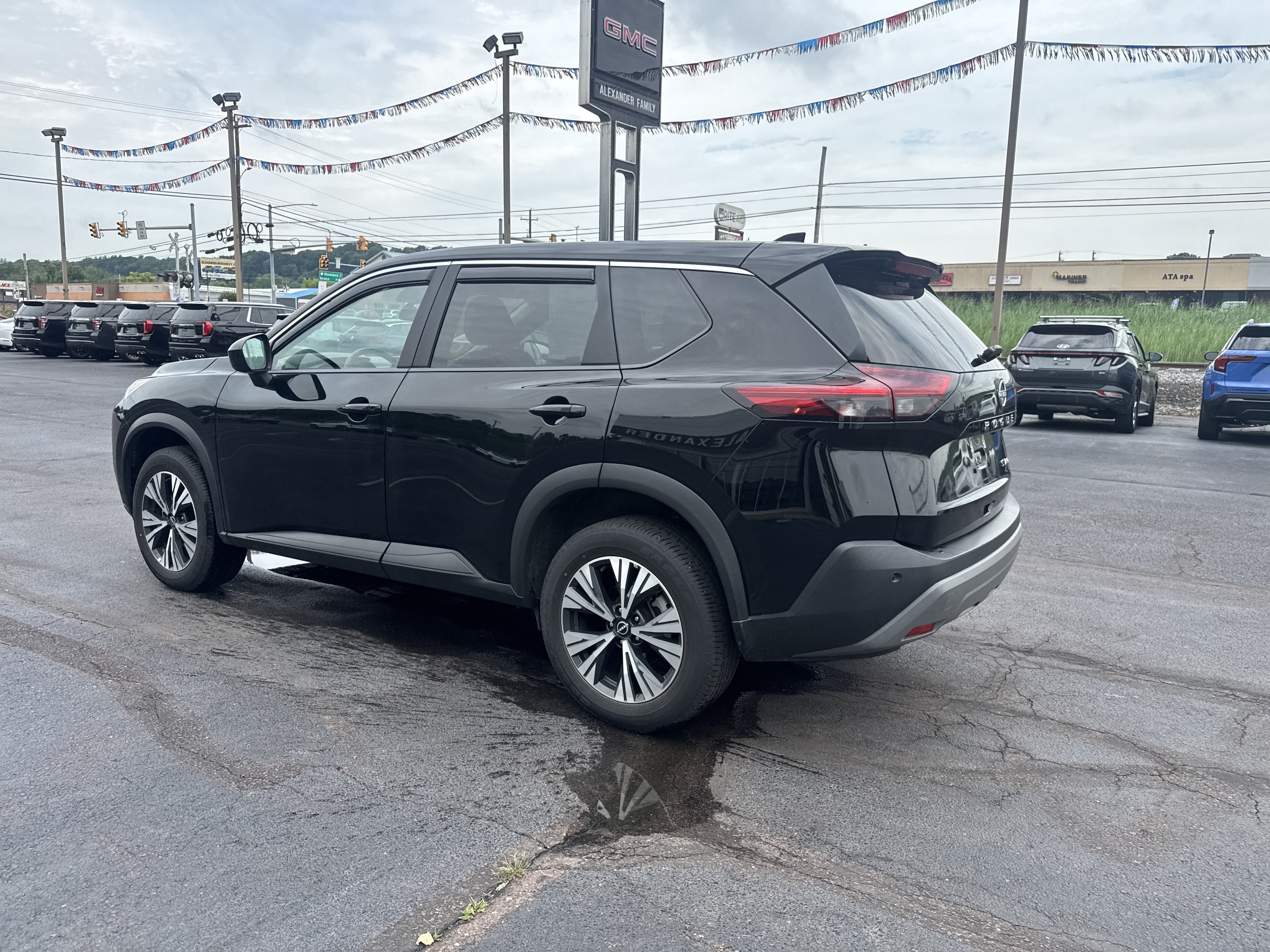 2023 Nissan Rogue SV Intelligent AWD