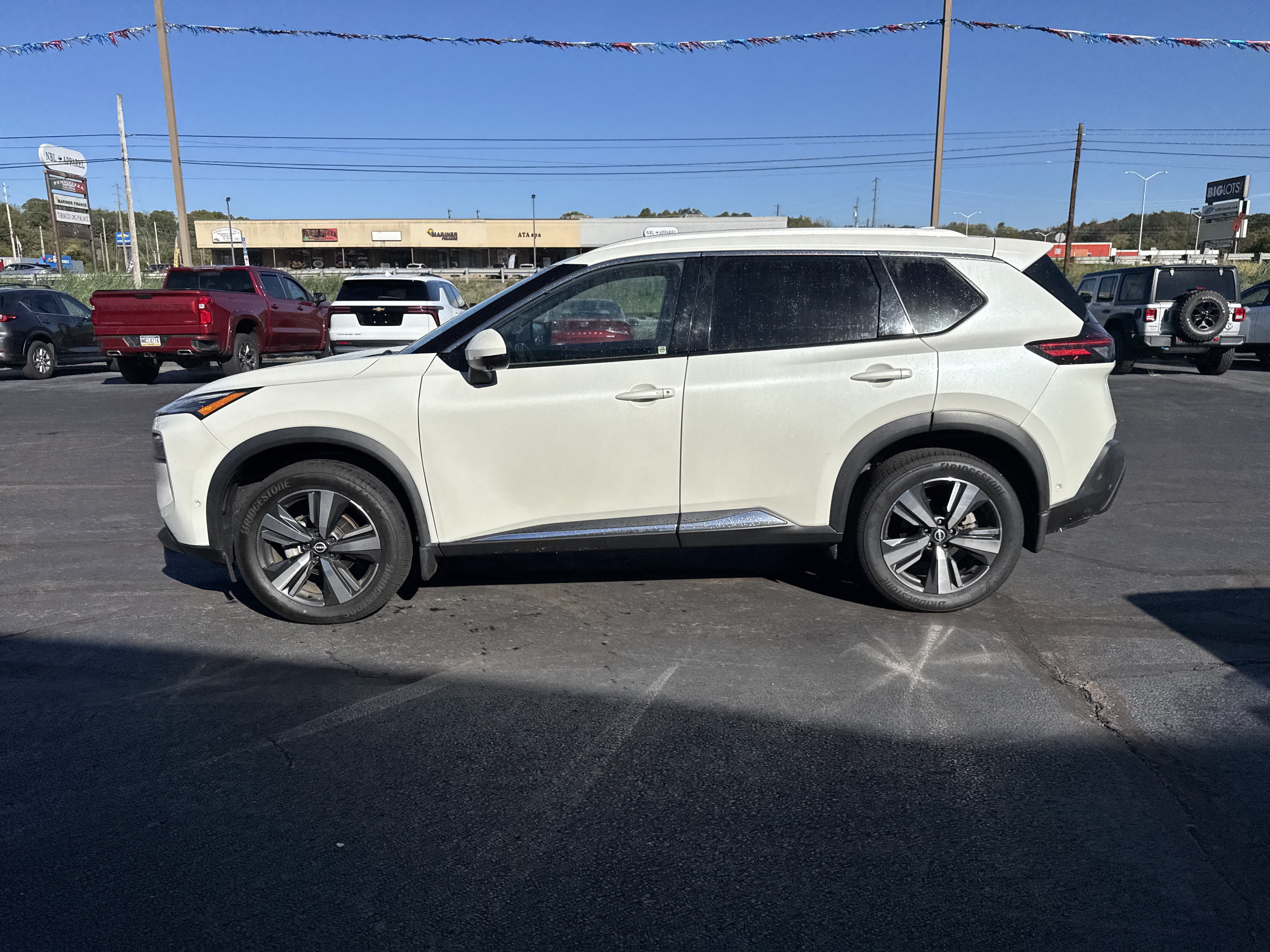 2023 Nissan Rogue SL Intelligent AWD