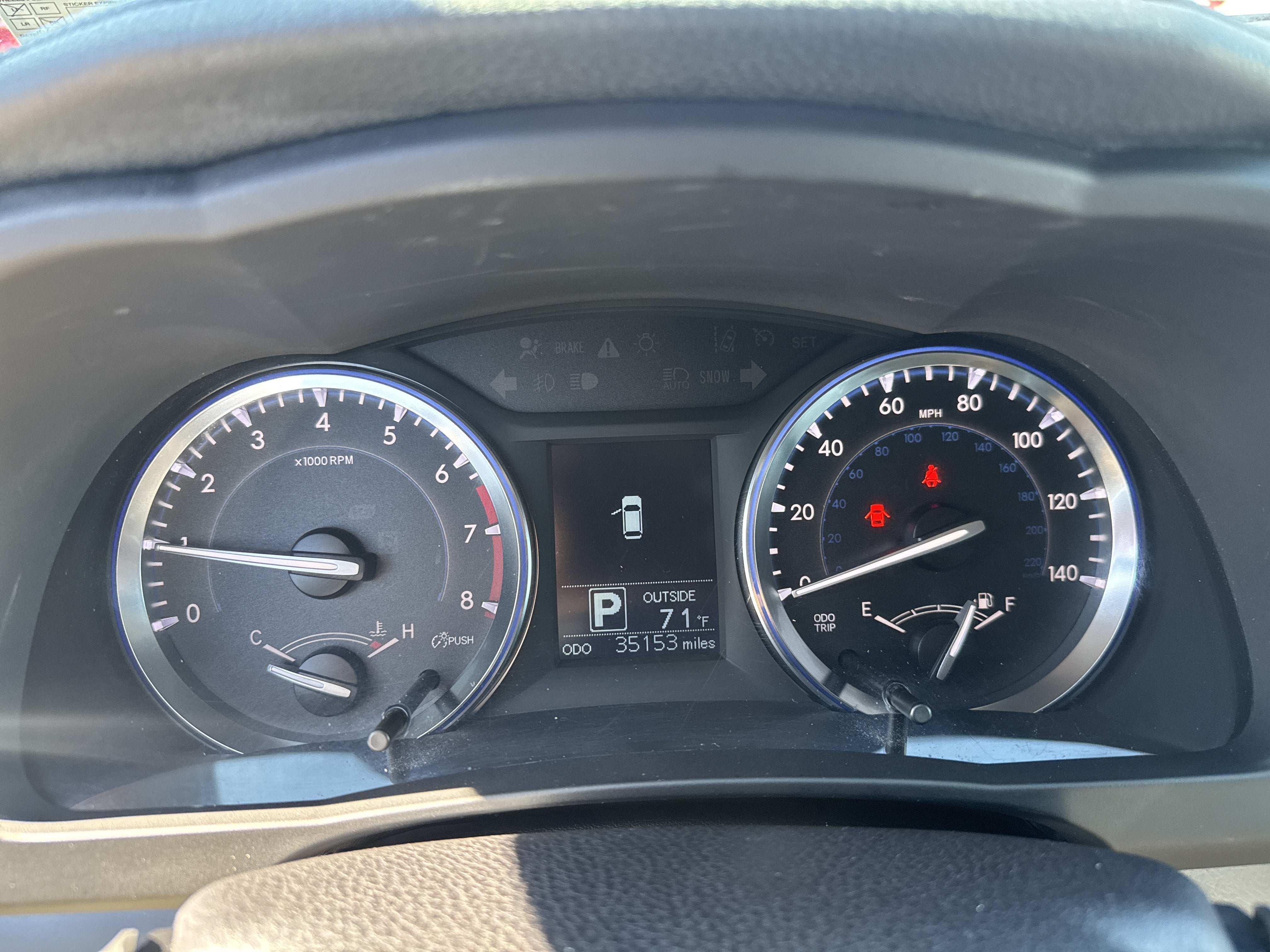 2015 Toyota Highlander LE