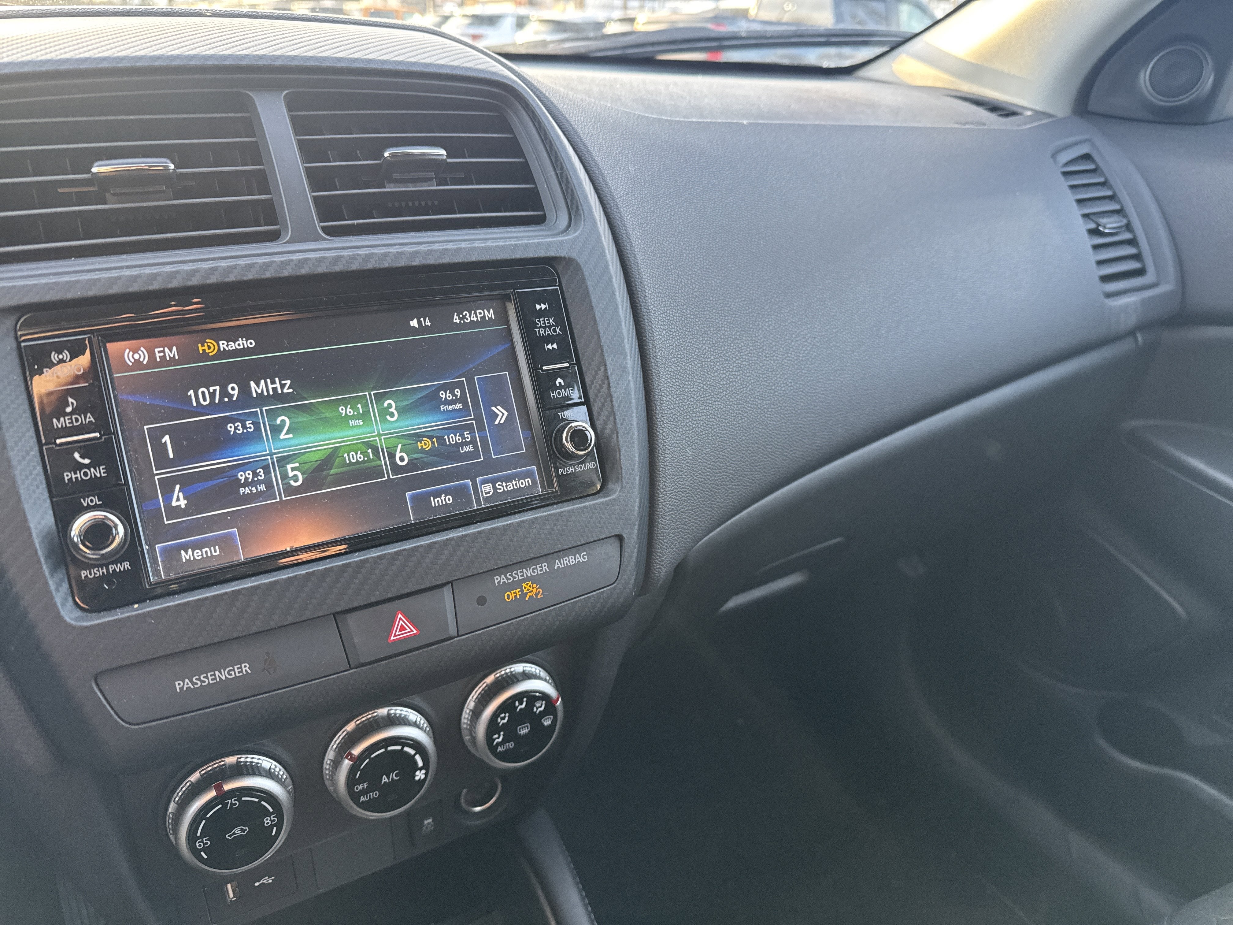 2025 Mitsubishi Outlander Sport S