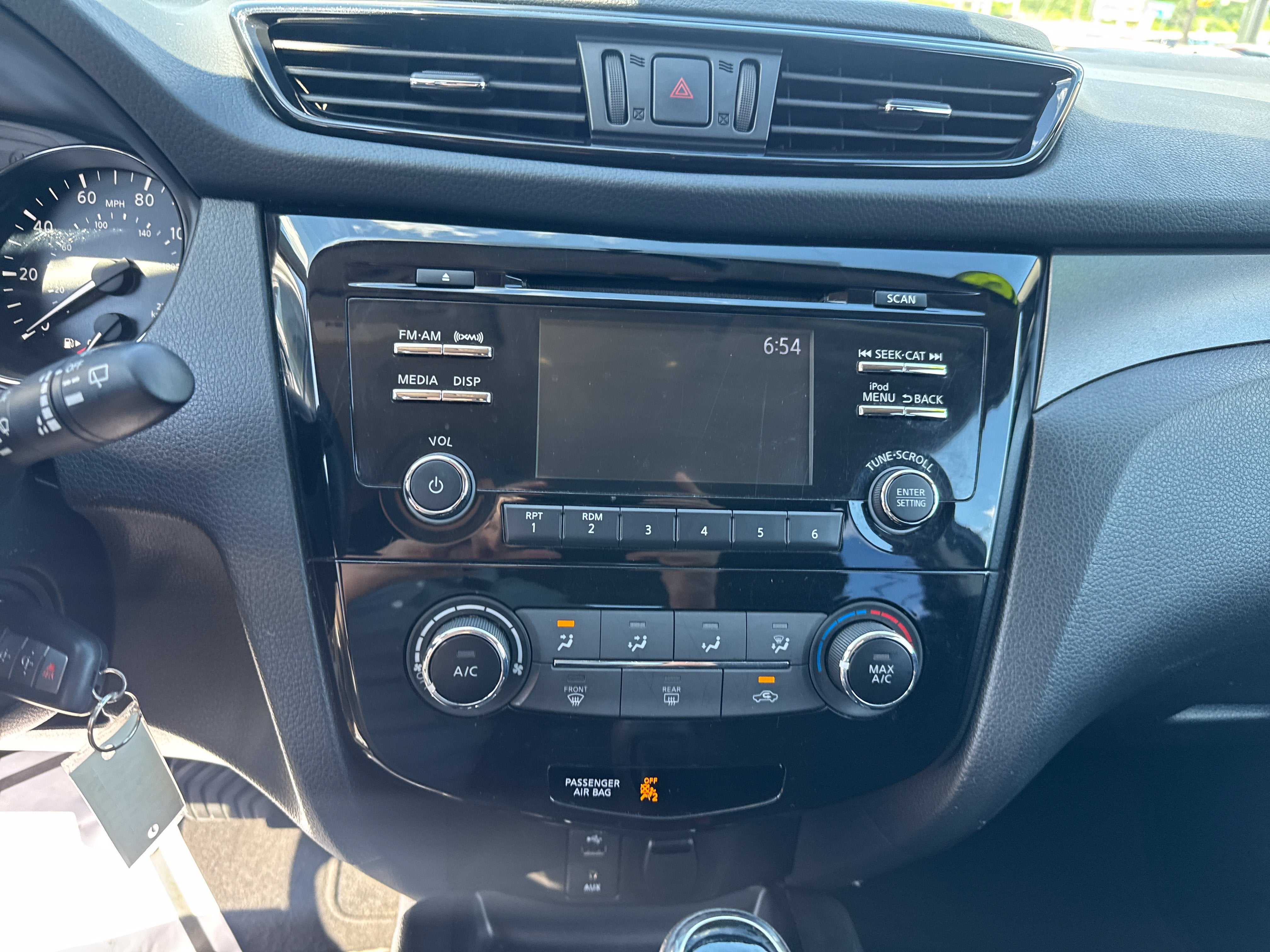 2018 Nissan Rogue Sport S