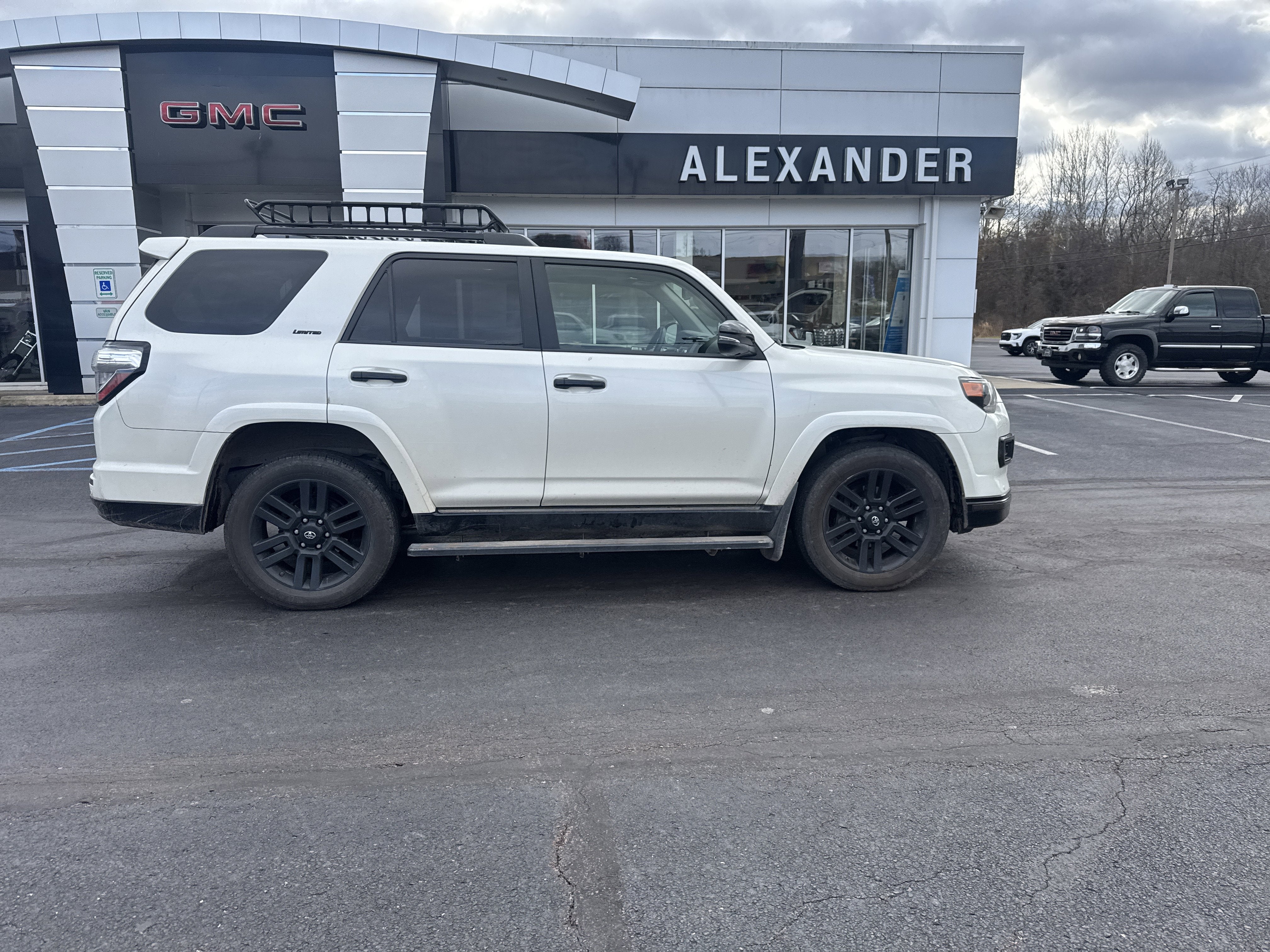 2019 Toyota 4Runner SR5