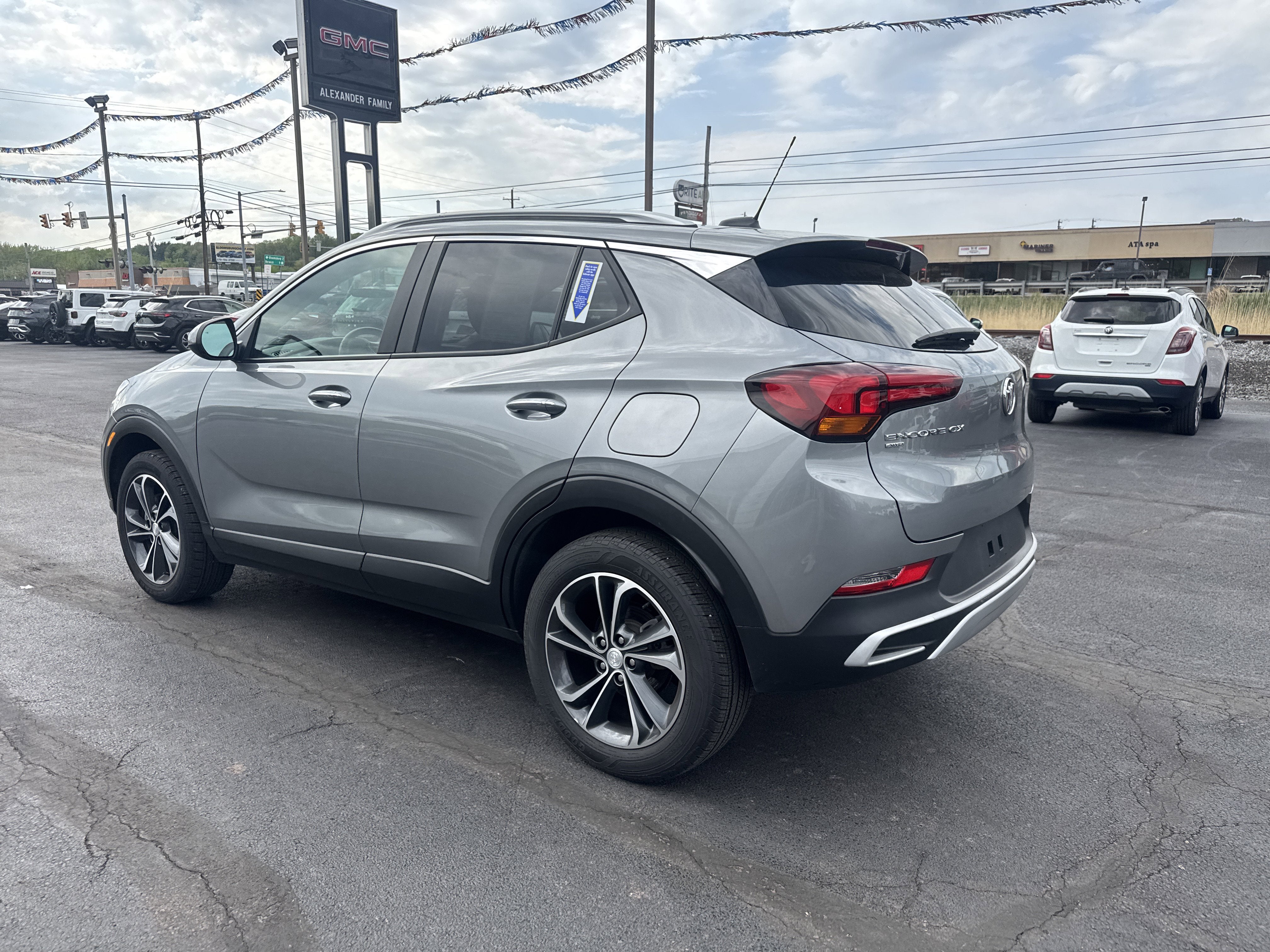 2023 Buick Encore GX Select