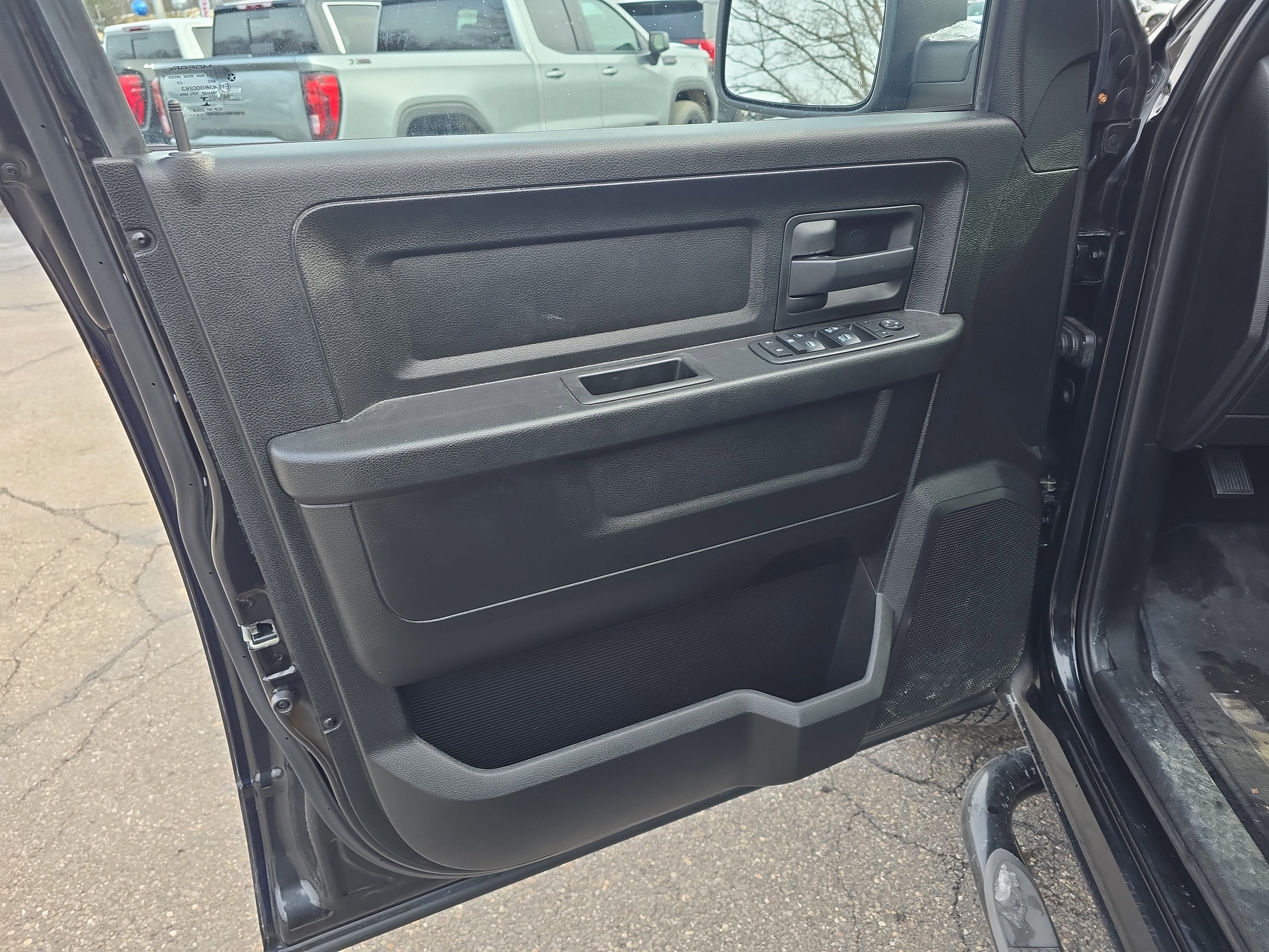 2019 RAM 1500 Classic Express