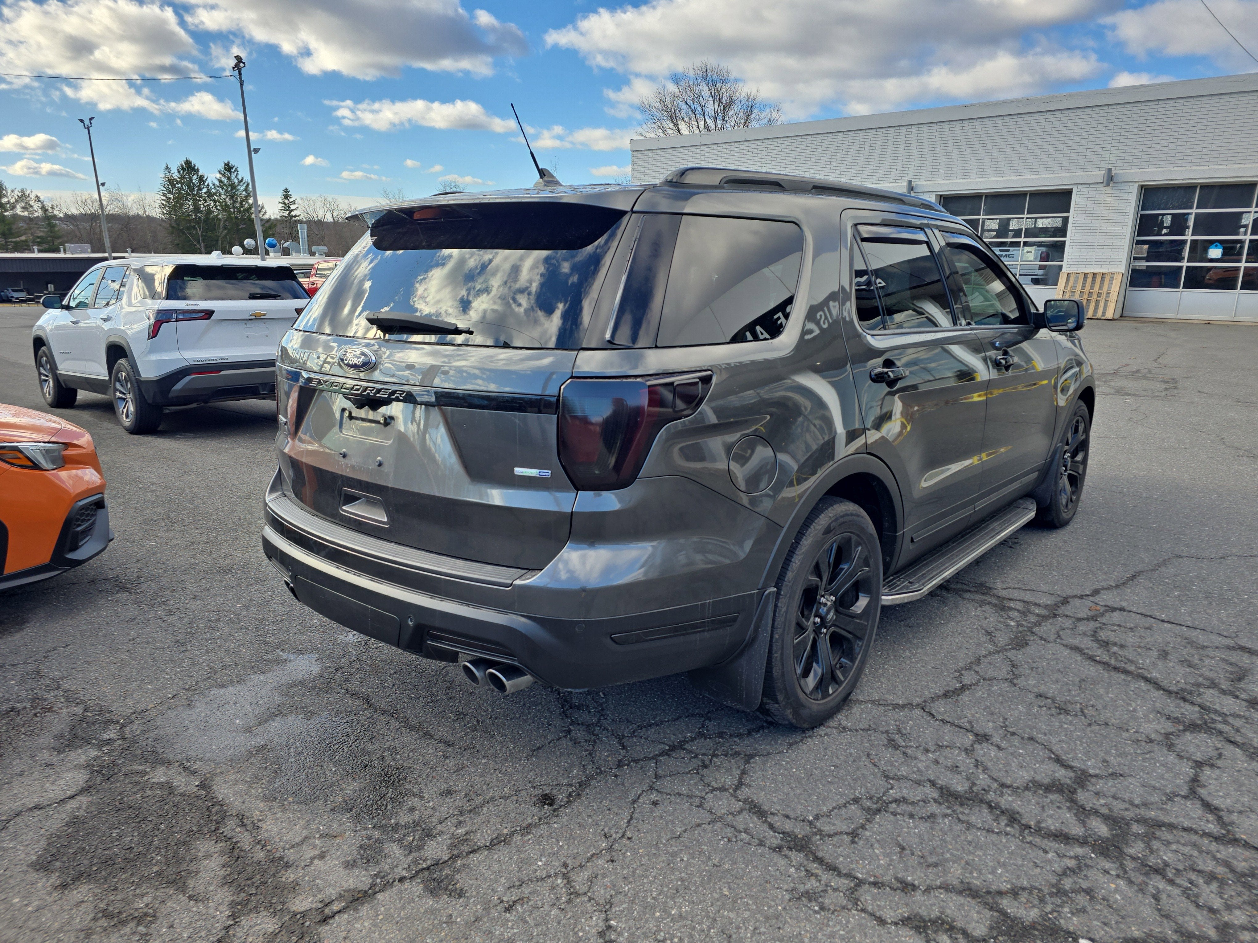 2019 Ford Explorer Sport