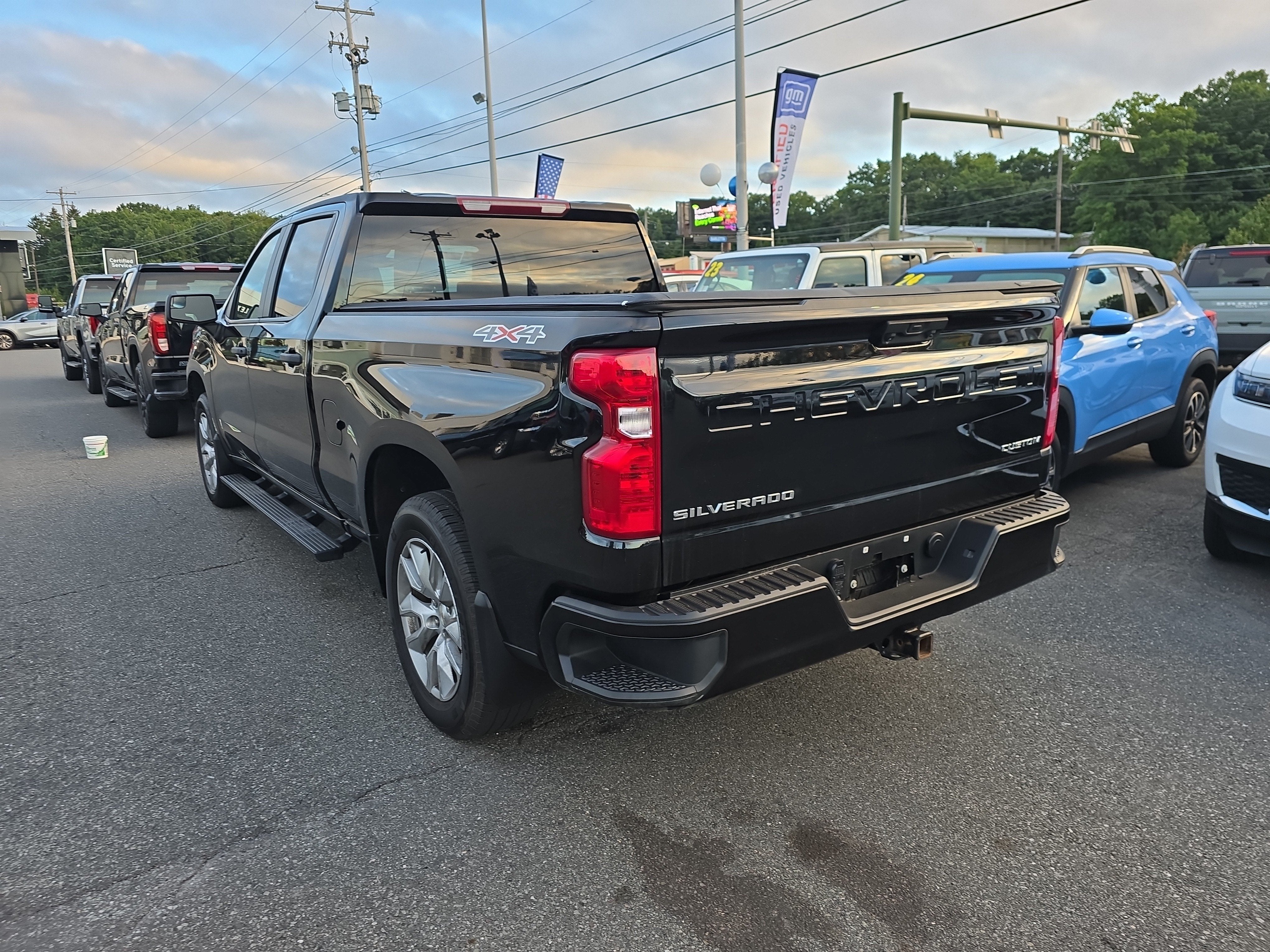 2024 Chevrolet Silverado 1500 Custom