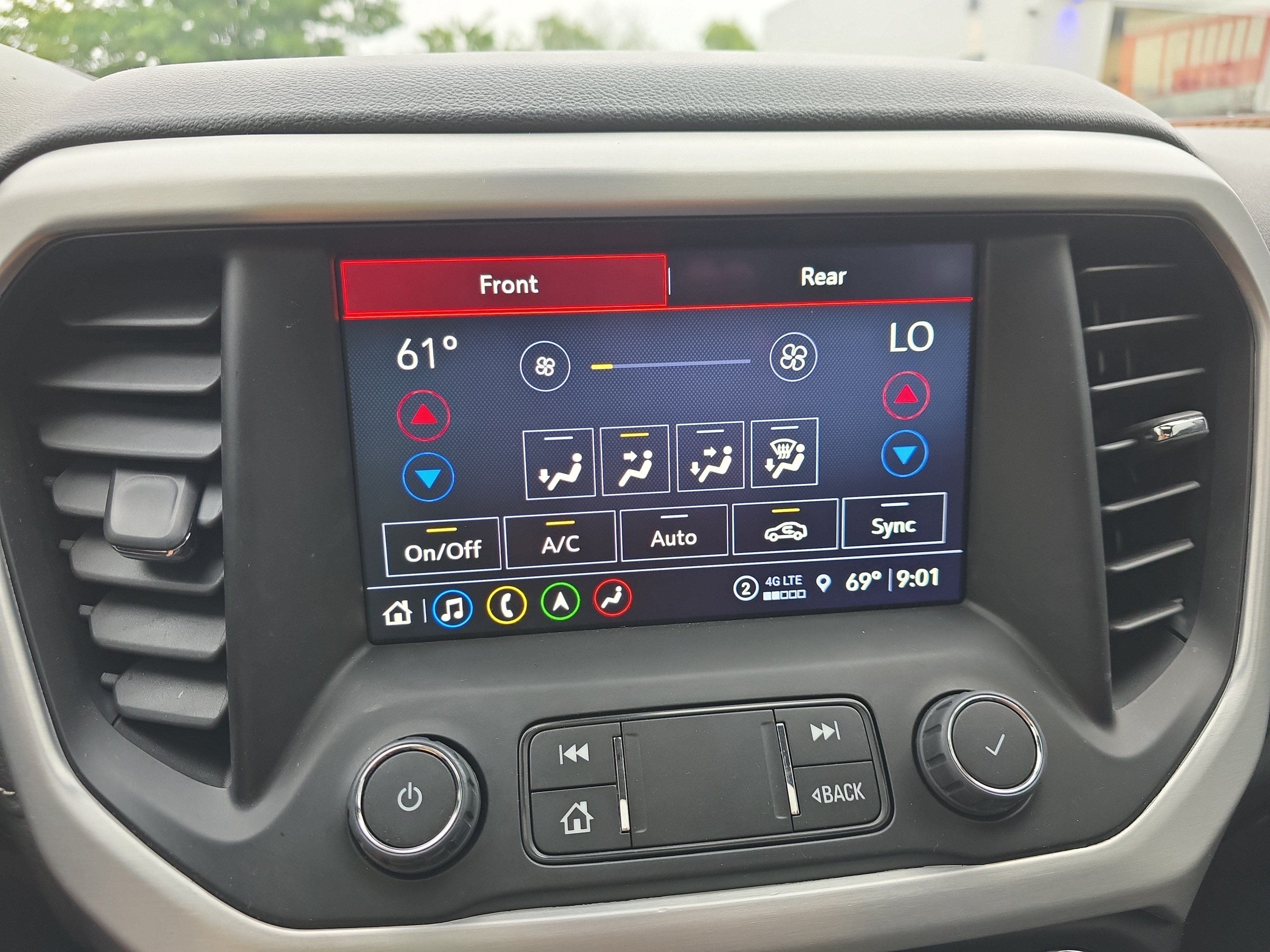 2023 GMC Acadia SLT