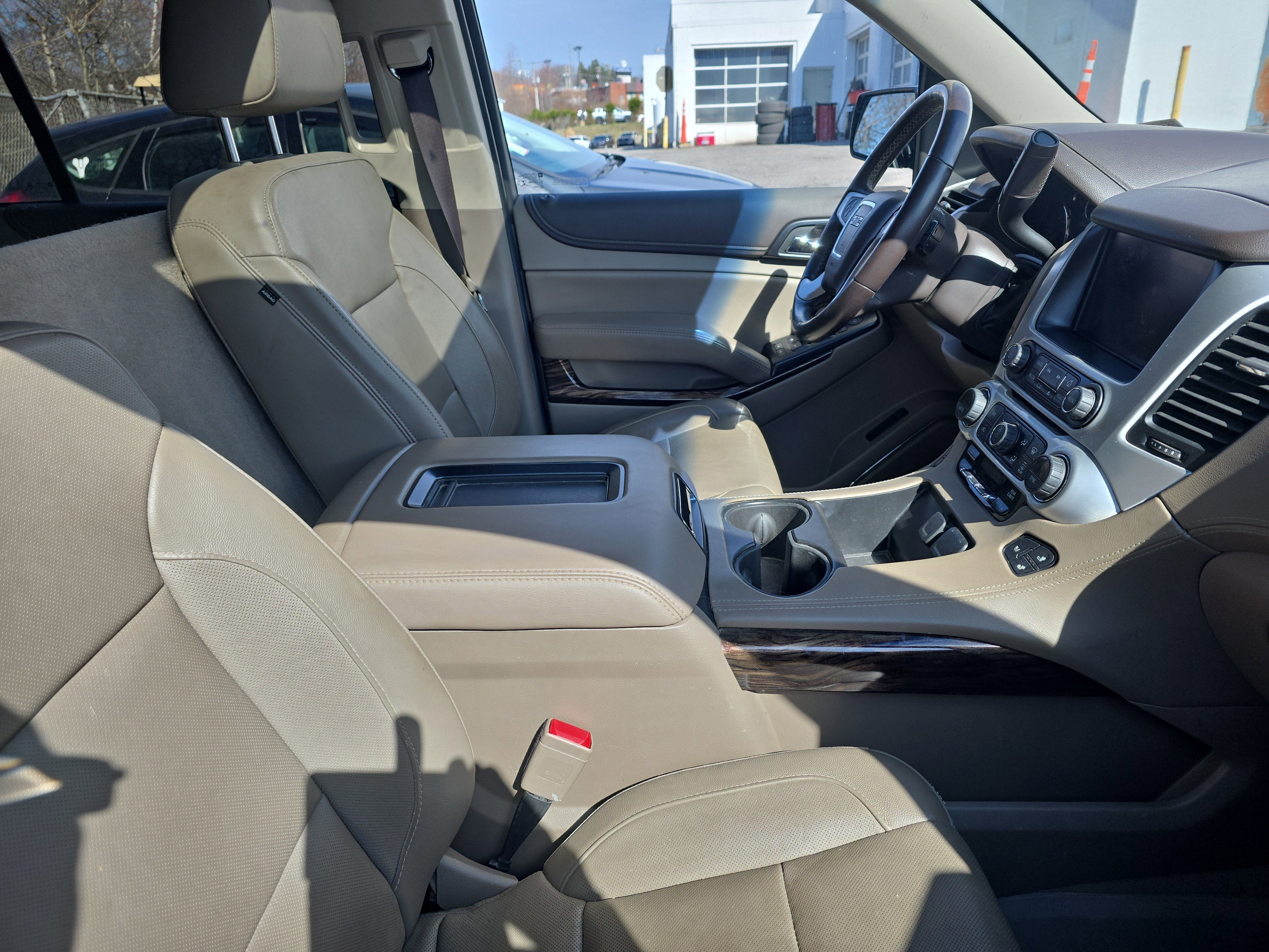 2019 GMC Yukon XL SLT