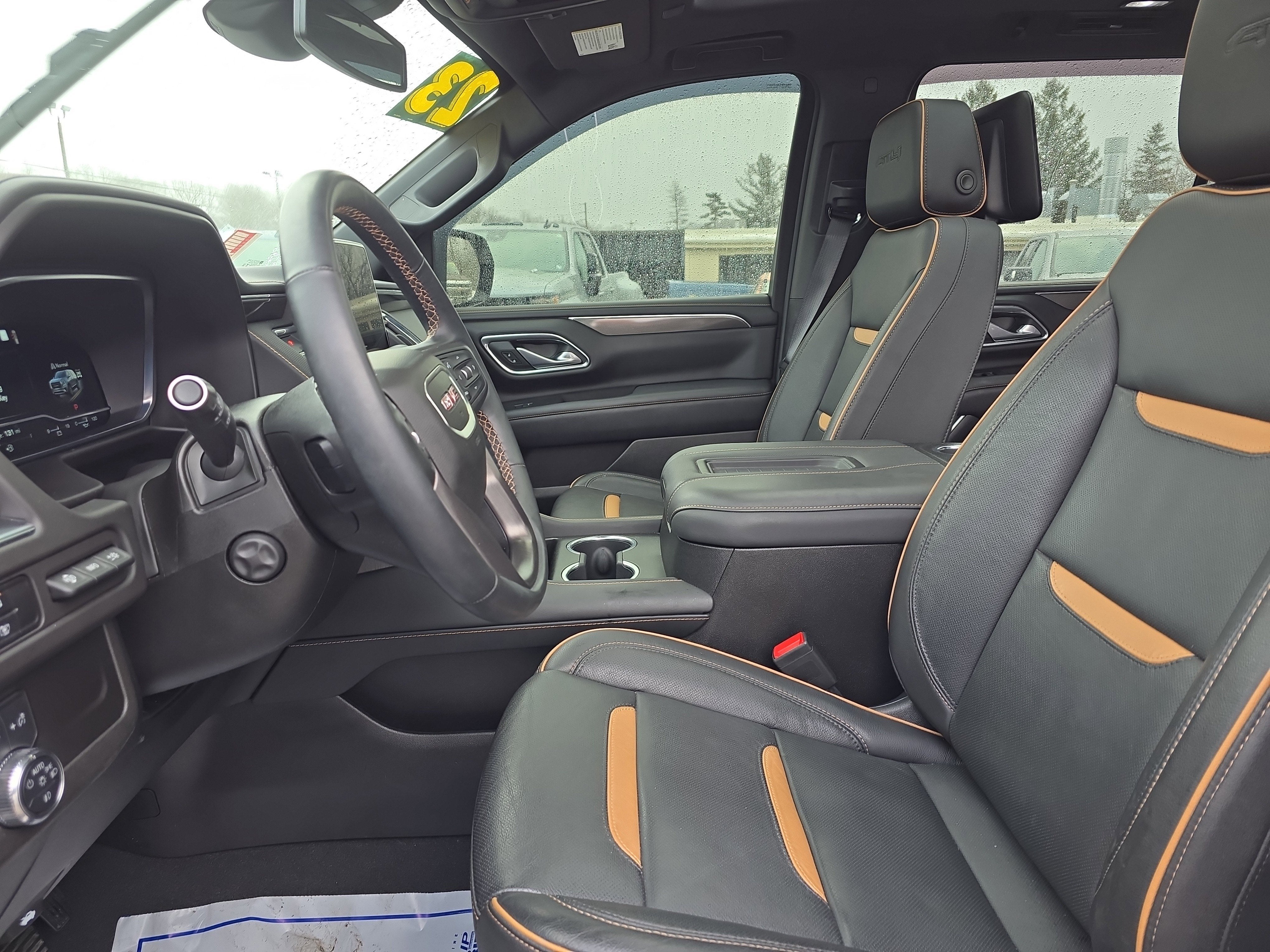 2023 GMC Yukon XL AT4