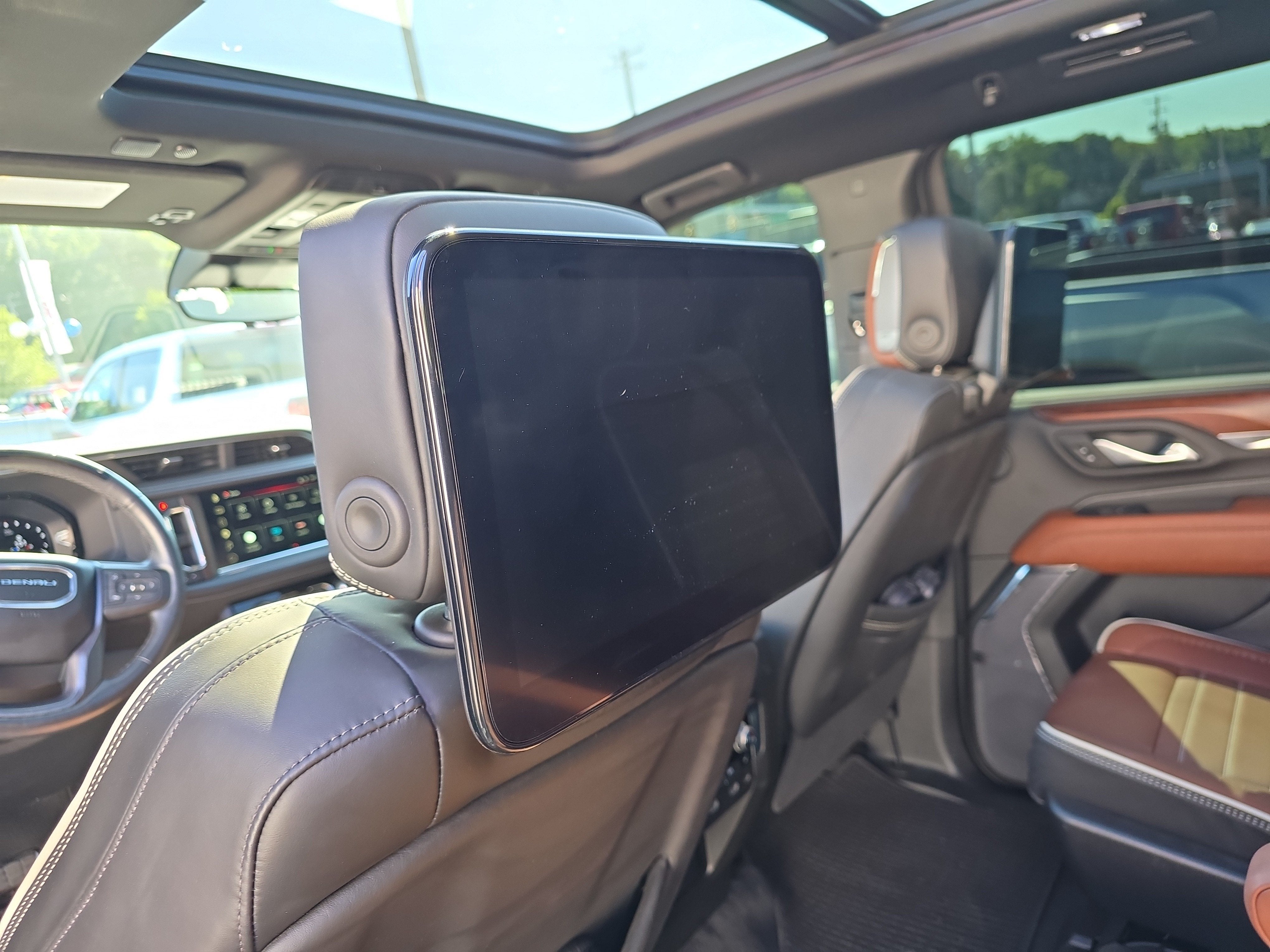 2023 GMC Yukon XL Denali Ultimate