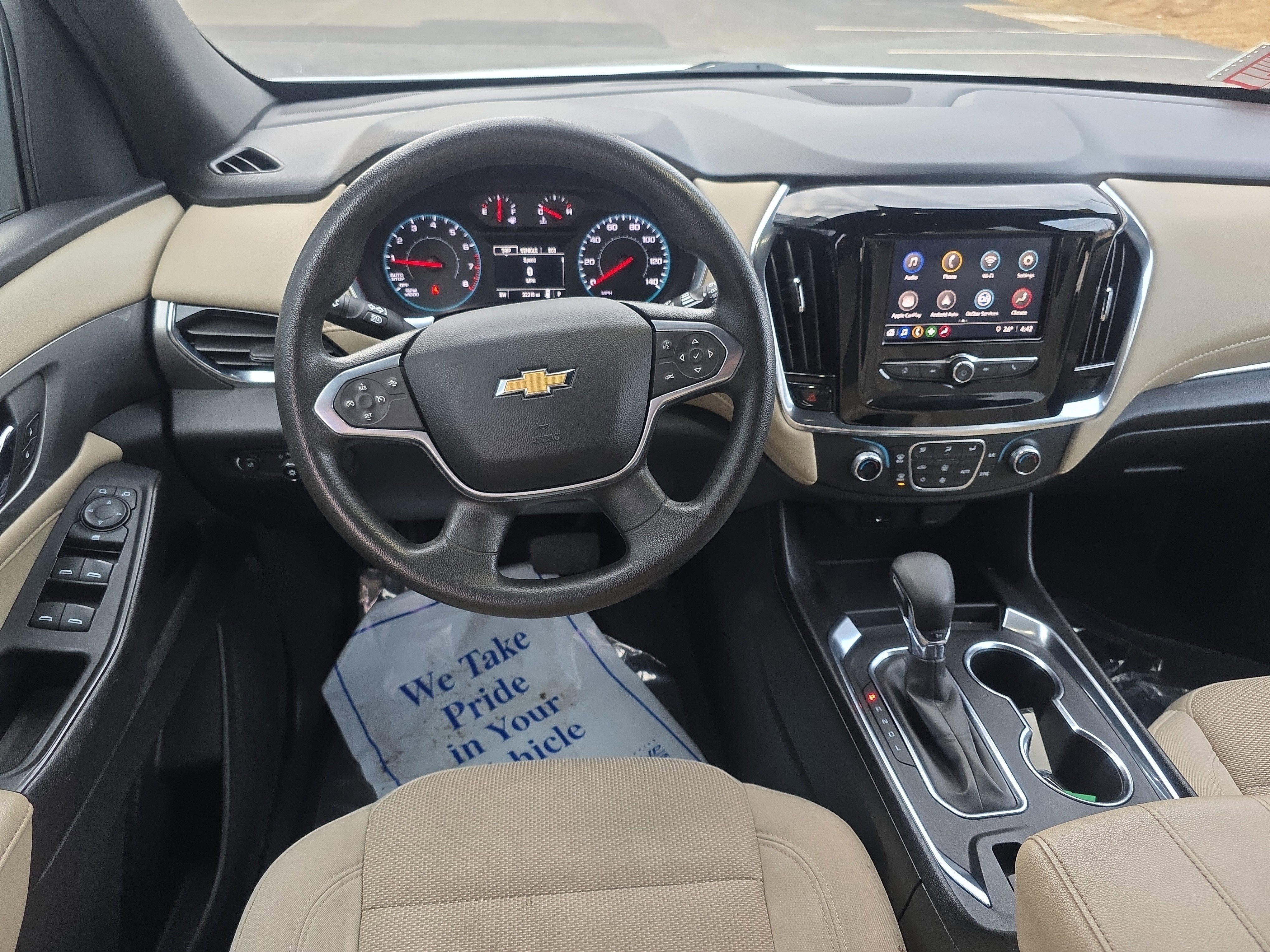2023 Chevrolet Traverse LS