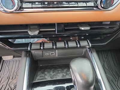 2023 GMC Canyon AT4