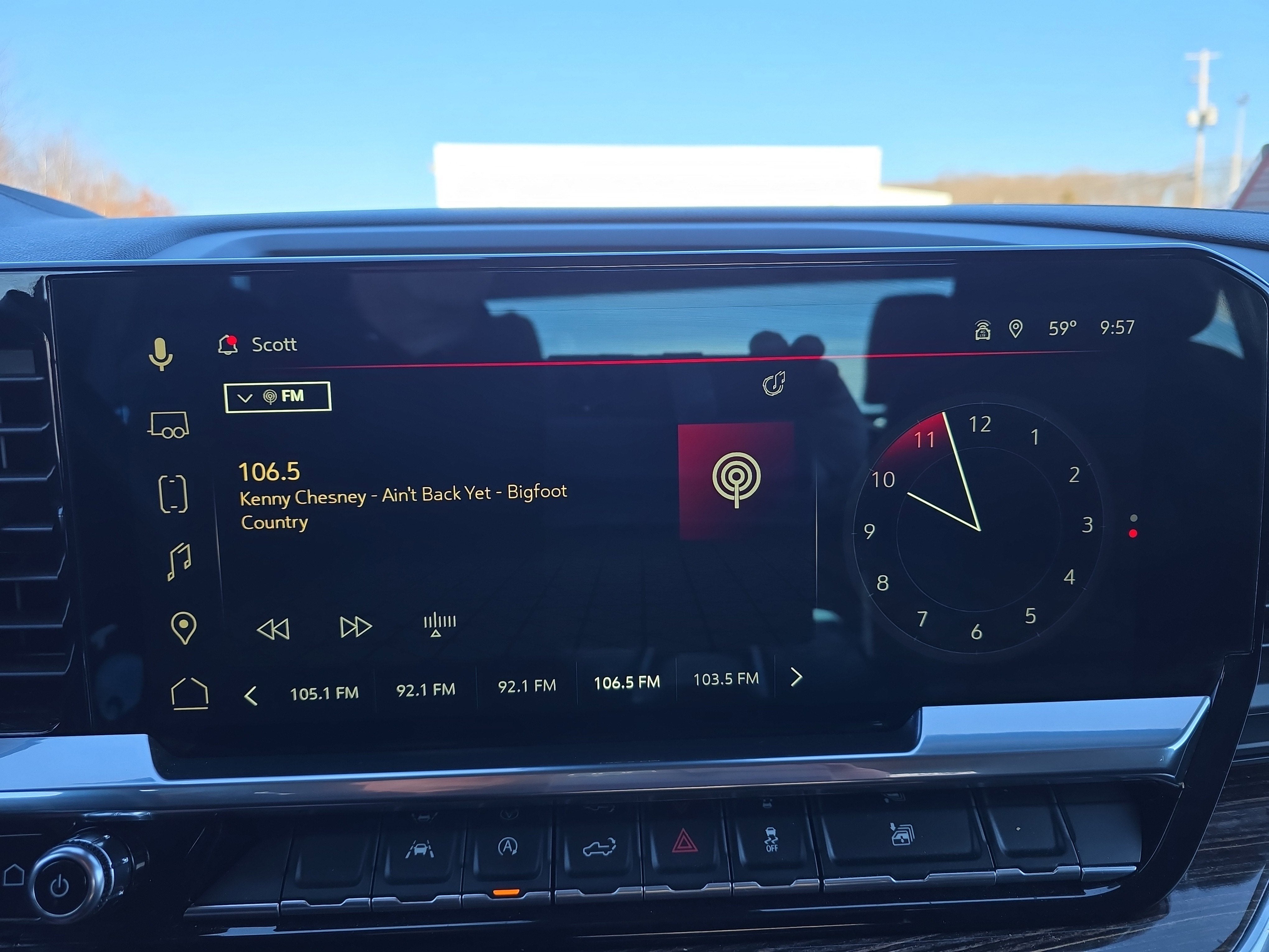 2023 GMC Sierra 1500 Elevation