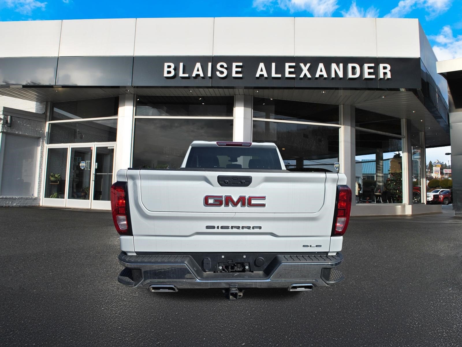2023 GMC Sierra 1500 SLE