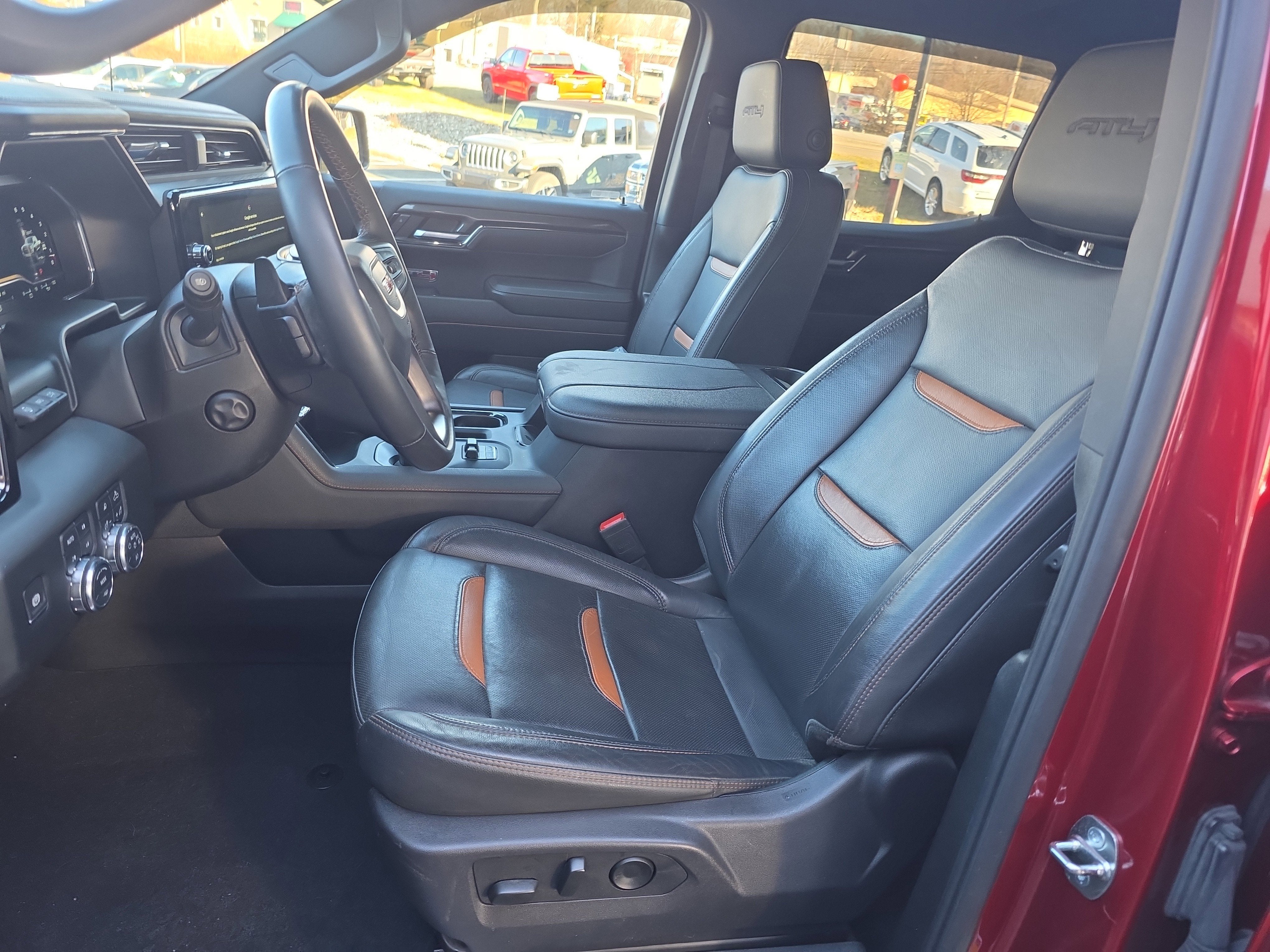 2024 GMC Sierra 1500 AT4