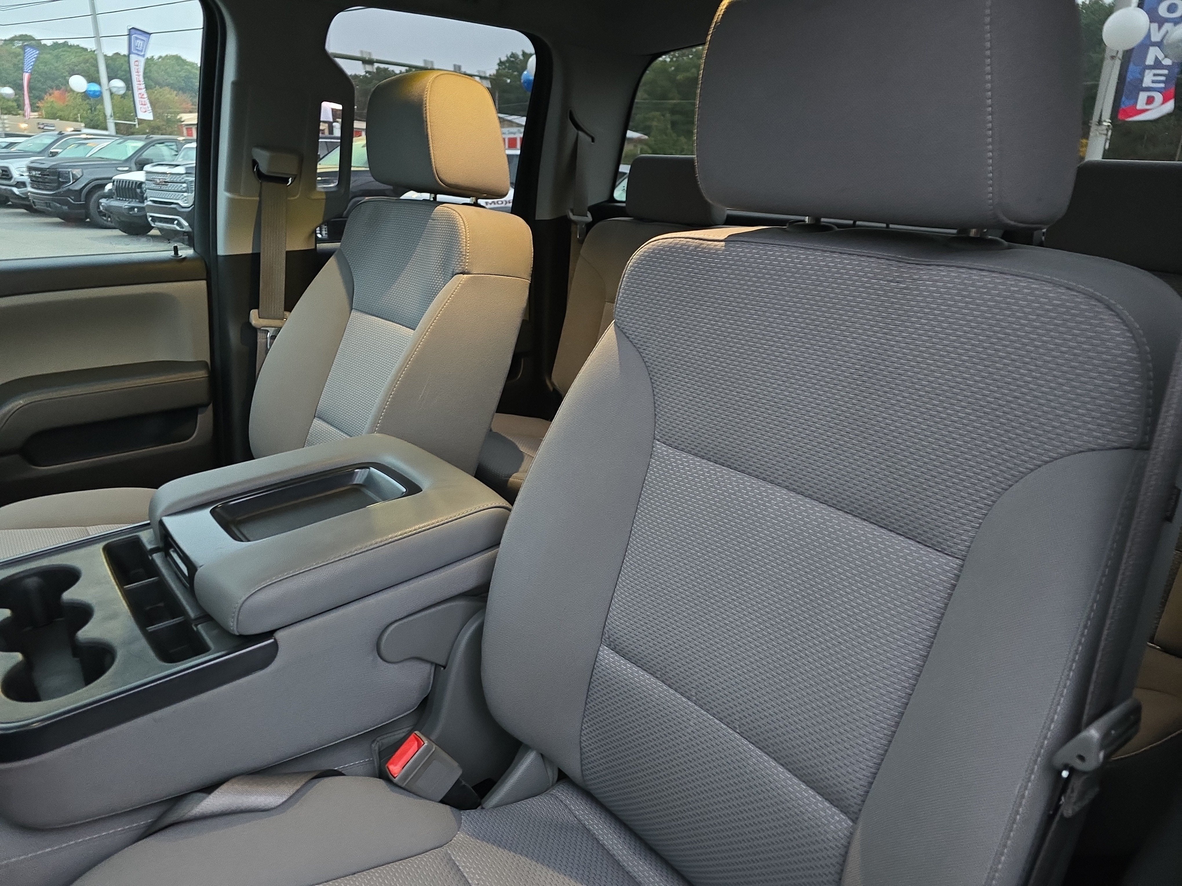2016 GMC Sierra 1500 DBL CAB 4WD 143.5