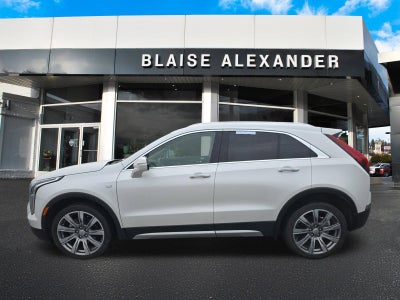2023 Cadillac XT4 Premium Luxury
