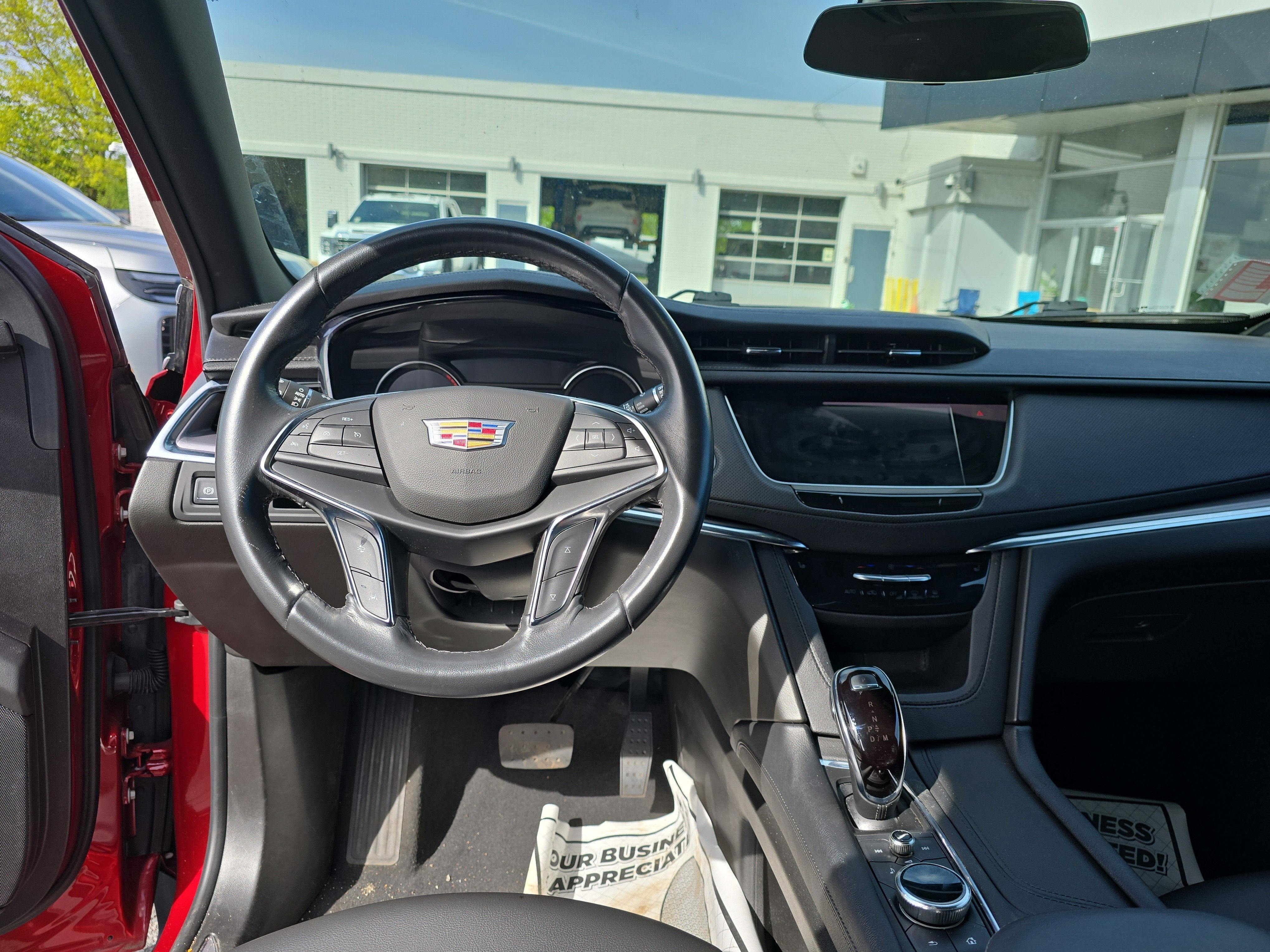 2023 Cadillac XT5 Luxury
