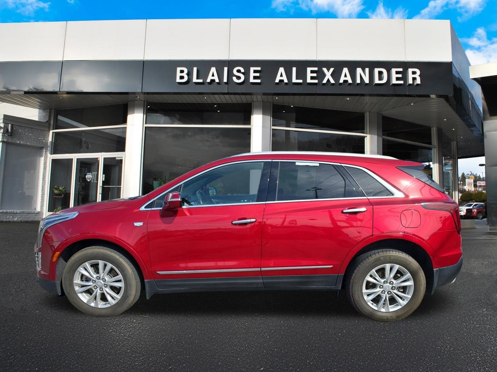 2023 Cadillac XT5 Luxury