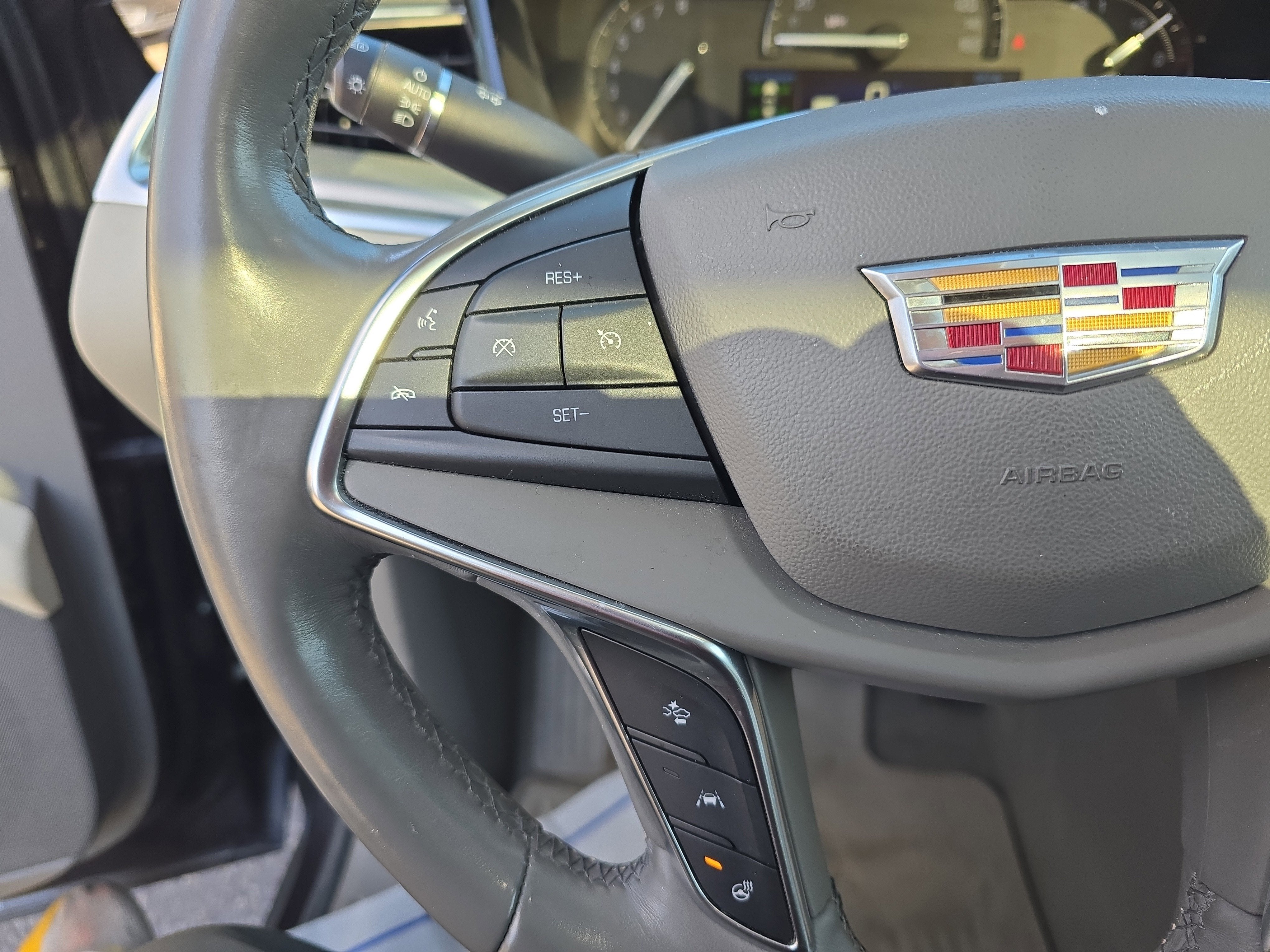 2018 Cadillac XT5 Luxury AWD