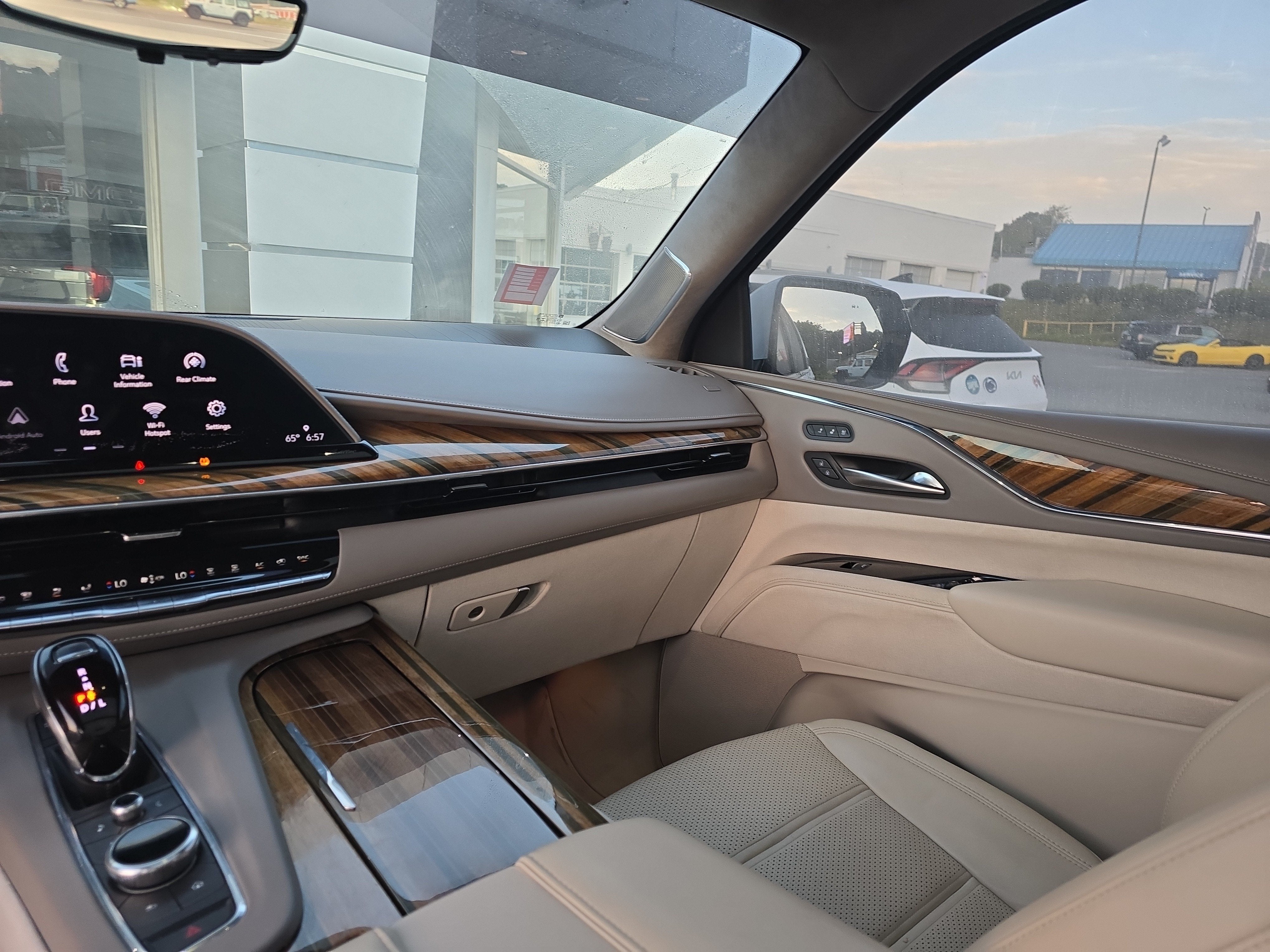 2021 Cadillac Escalade ESV Premium Luxury Platinum