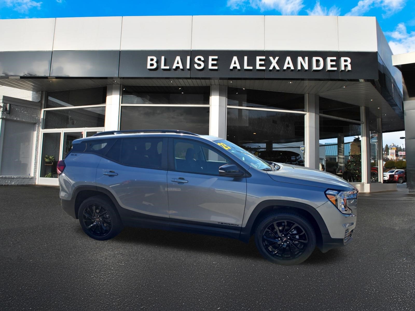 2023 GMC Terrain SLE