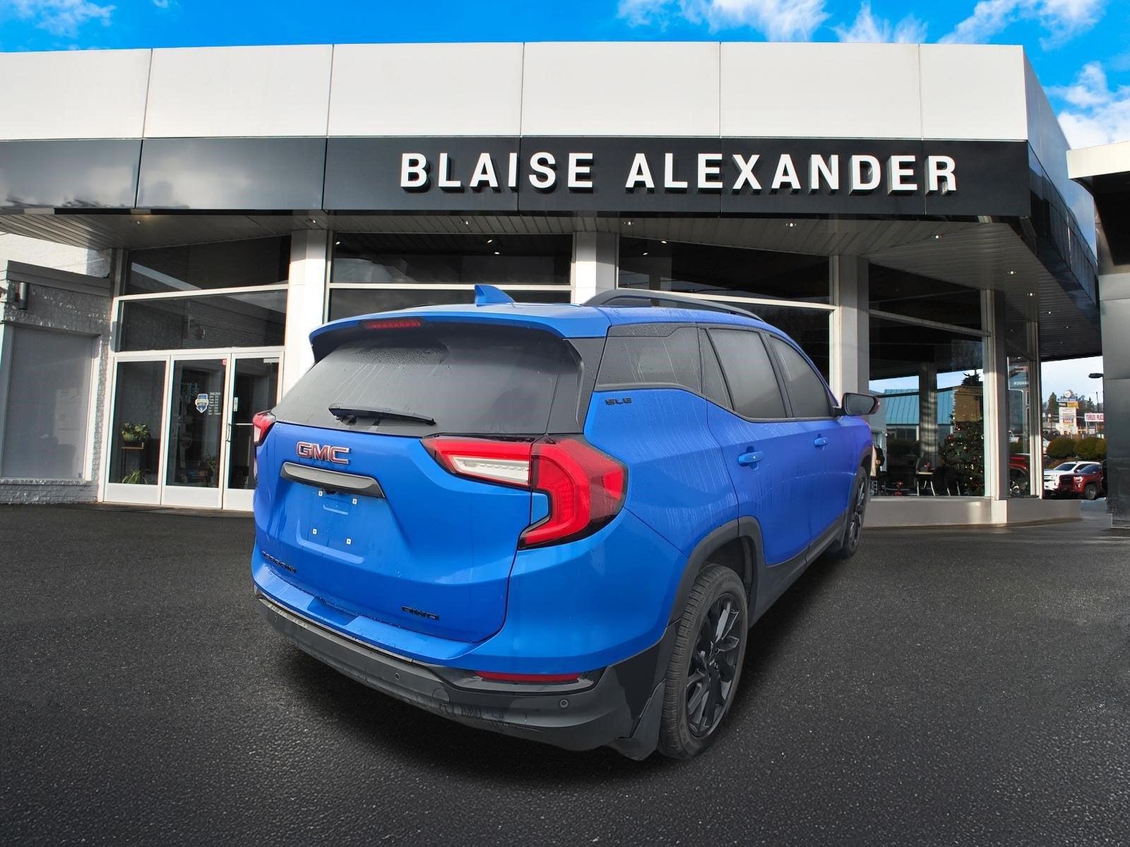 2024 GMC Terrain SLE
