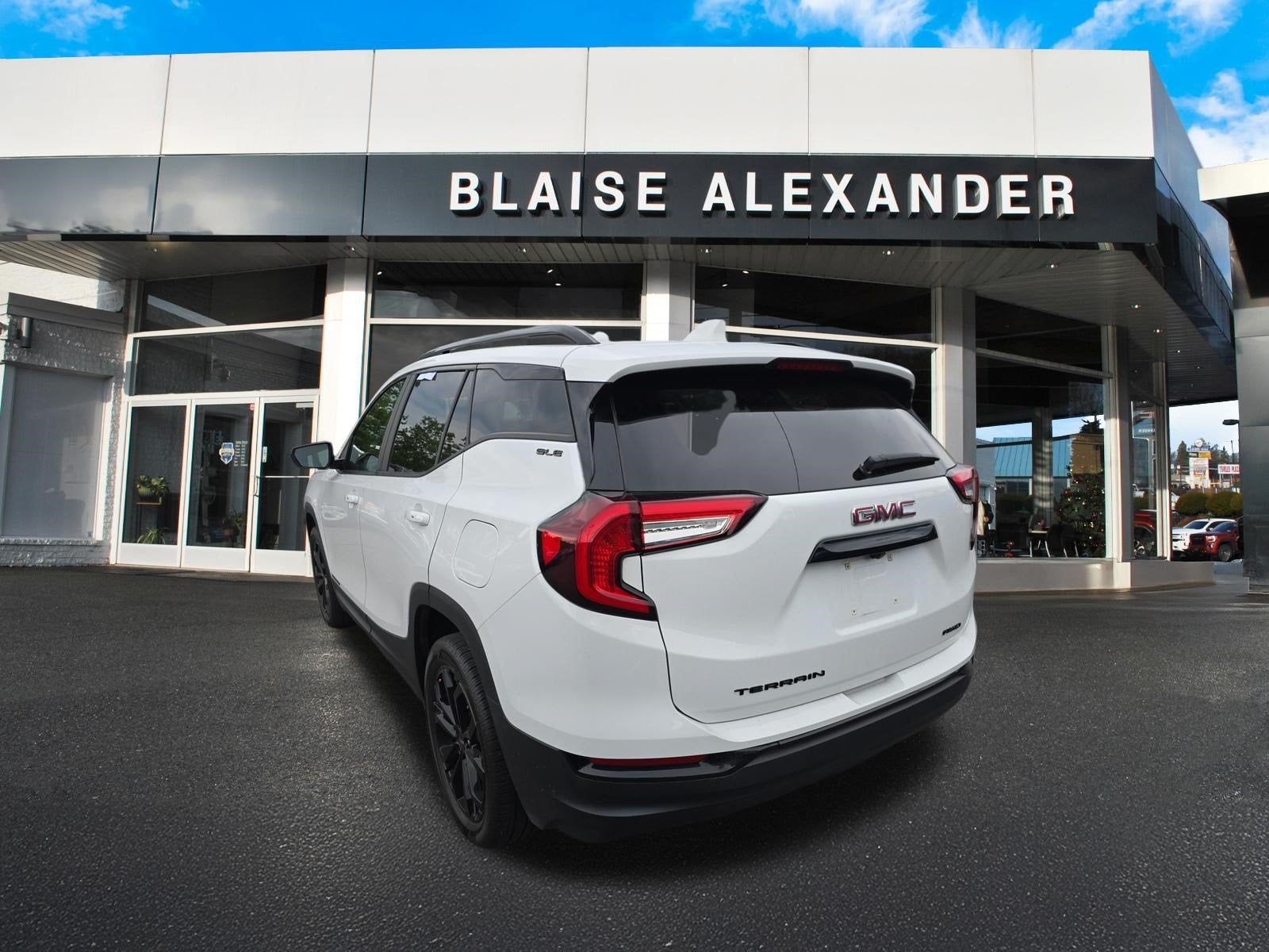 2022 GMC Terrain SLE
