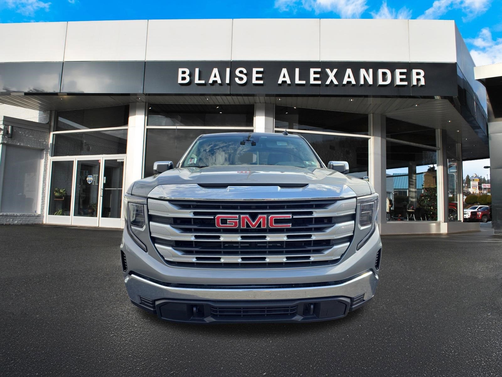 2026 GMC Sierra 1500 SLE