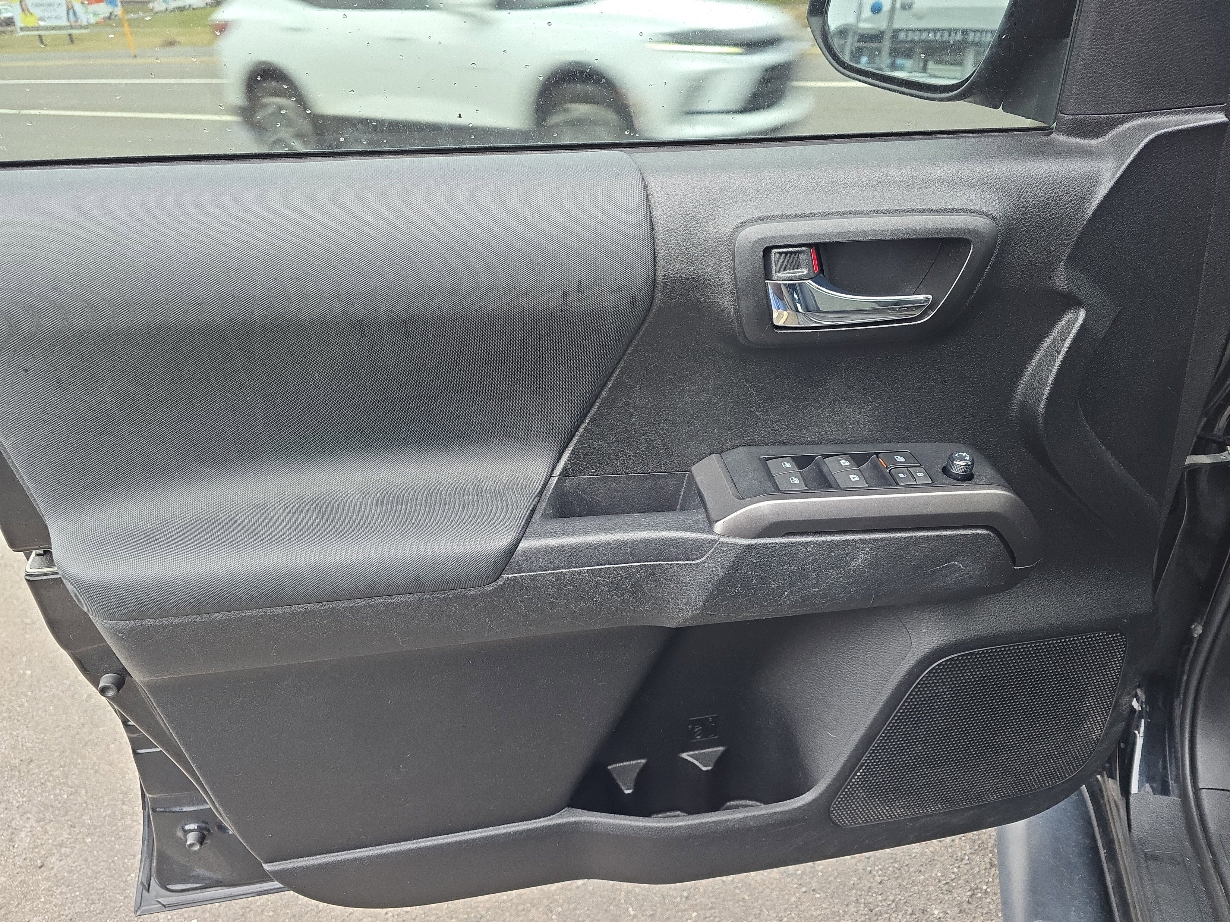 2021 Toyota Tacoma 4WD SR