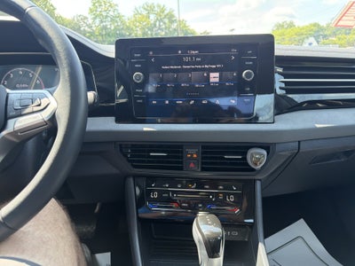 2025 Volkswagen Jetta SE