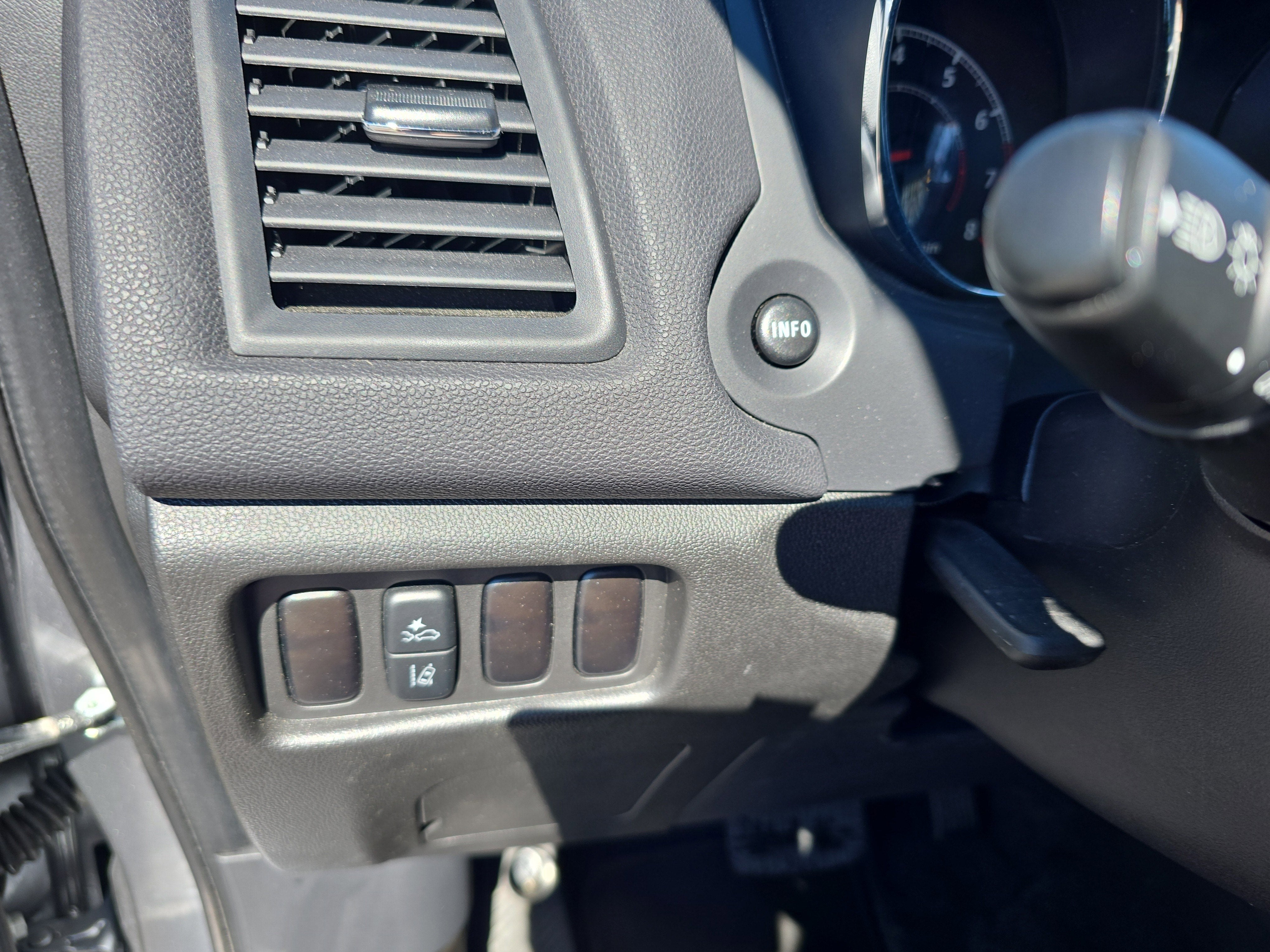 2025 Mitsubishi Outlander Sport S