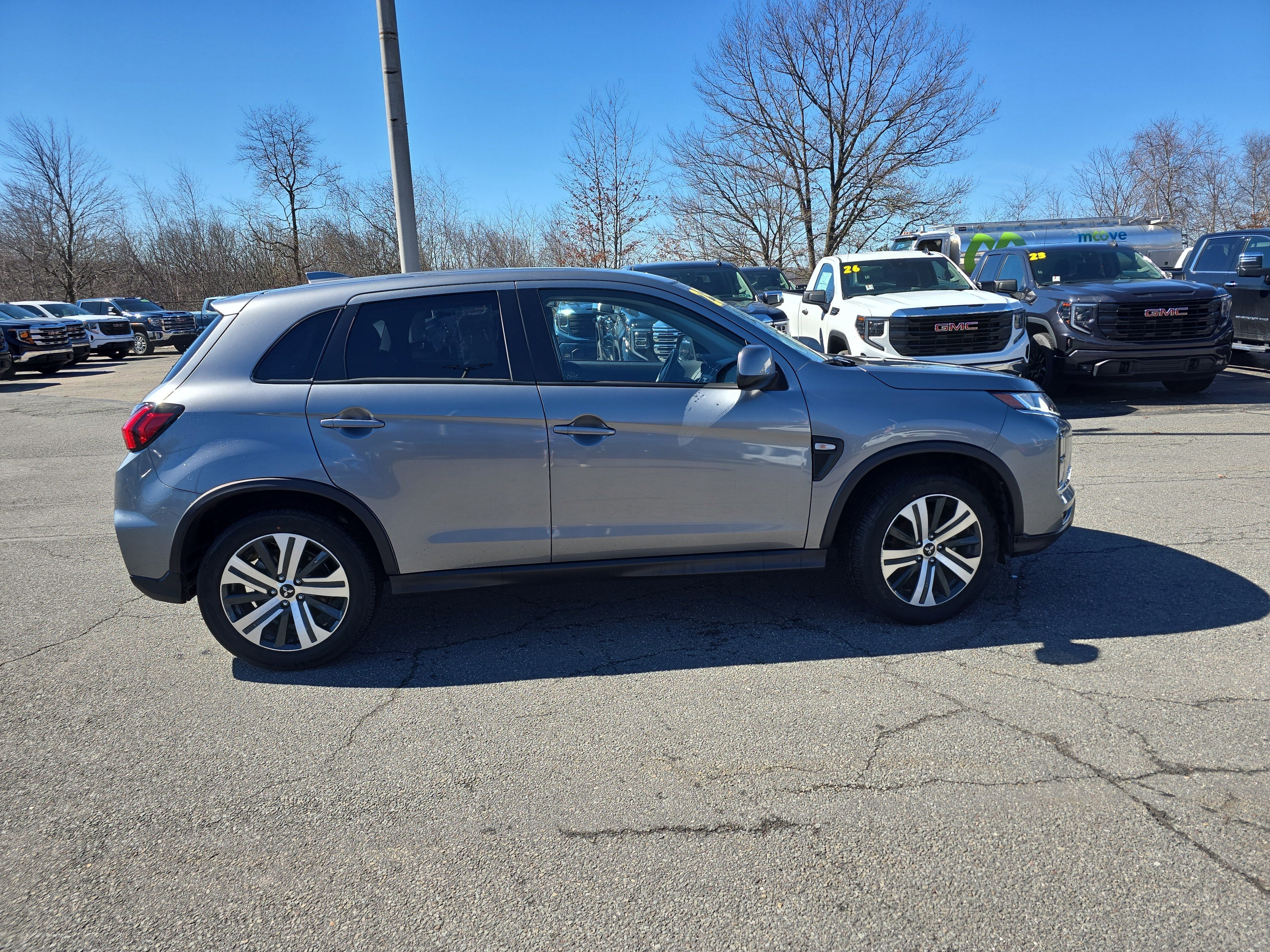 2025 Mitsubishi Outlander Sport S